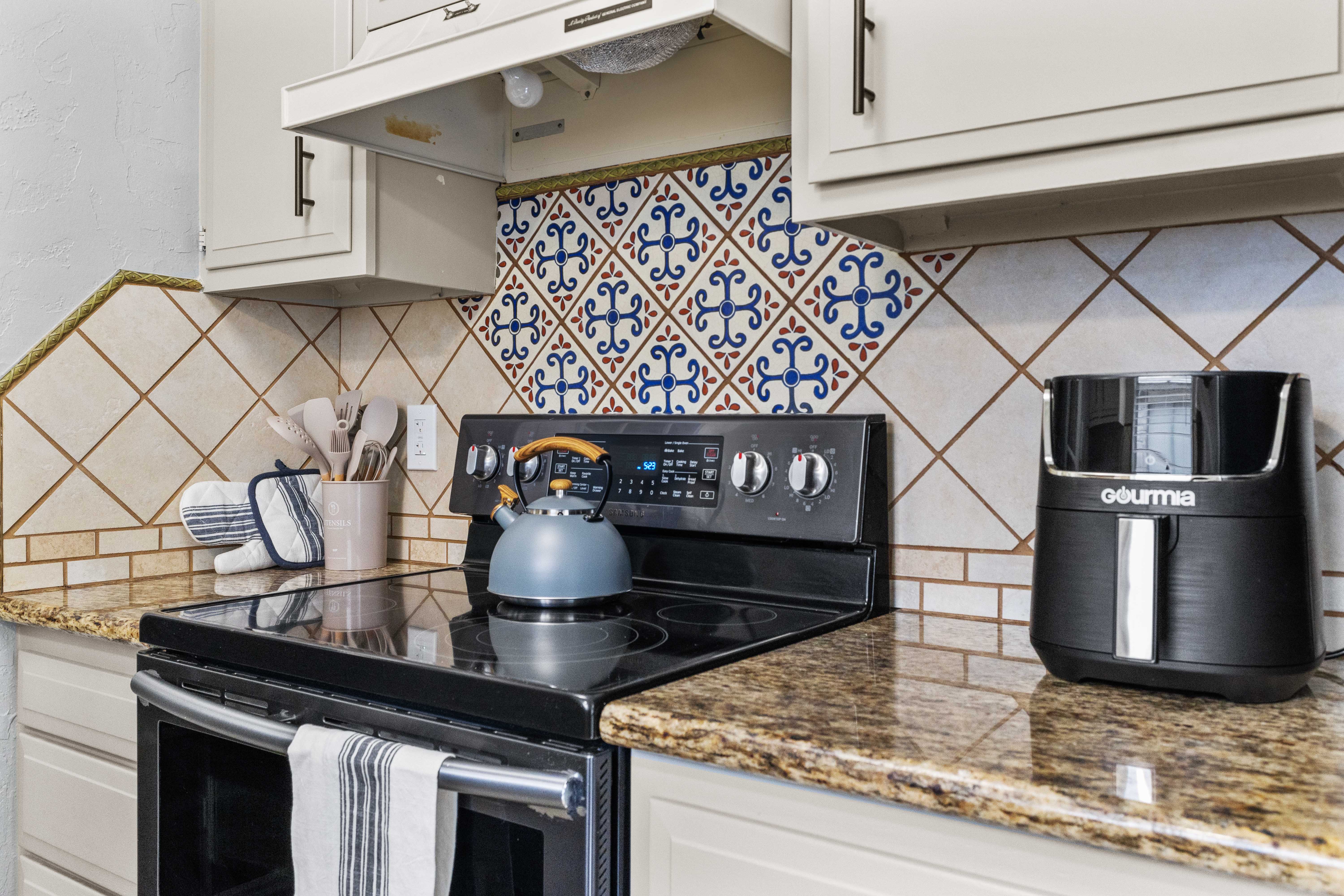 30+ Days Rental - Willowbrook./ Cypress photo 4