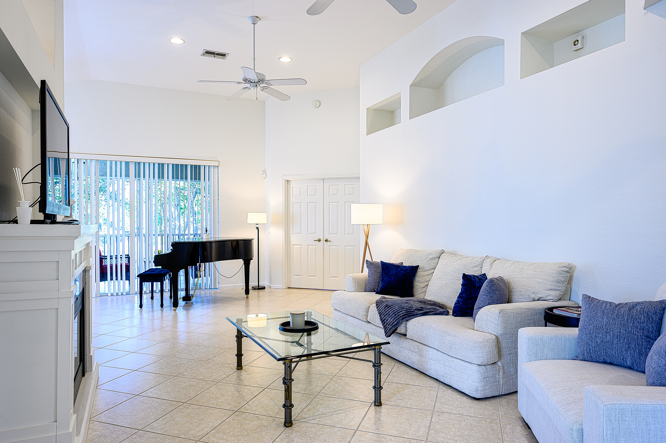 Charming North Naples Condo in Gated Community - 5 photo 4