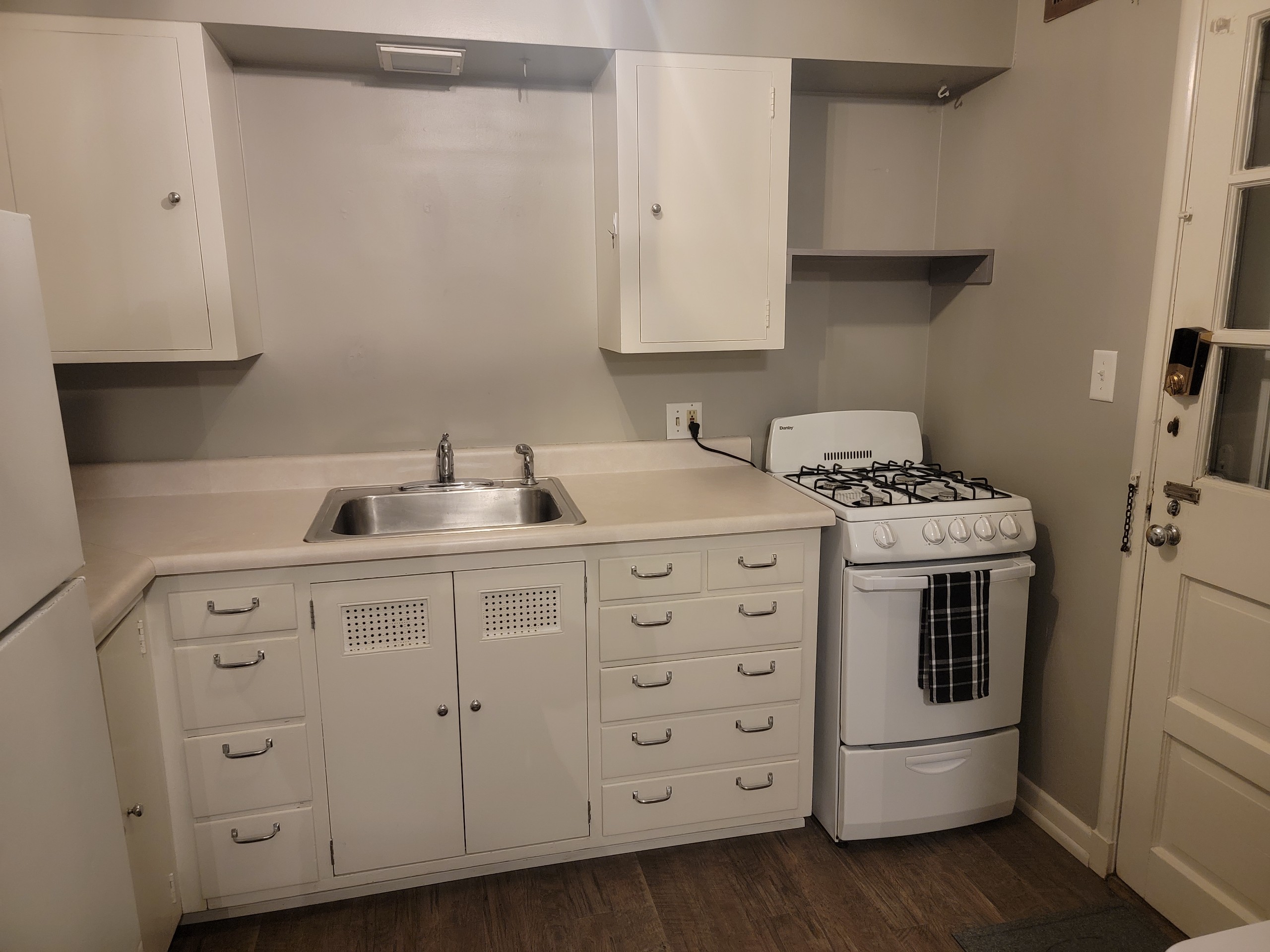 McKennan Park Apts photo 3