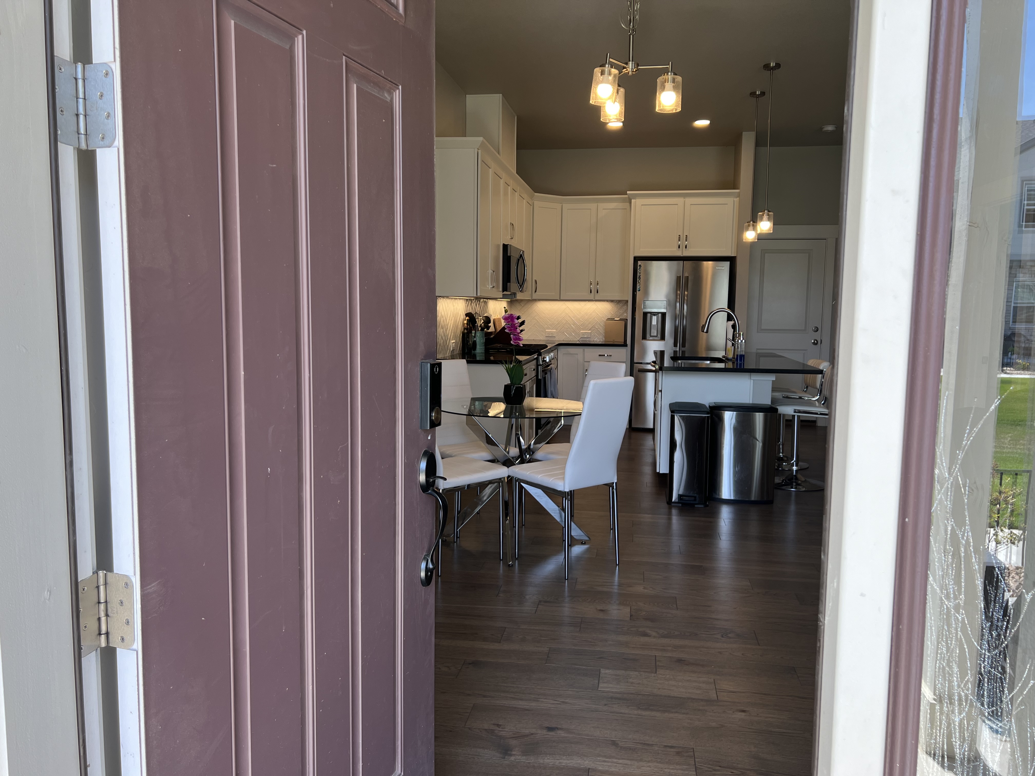 Gorgeous Home Located in Centerra with Tons of Ame photo 2