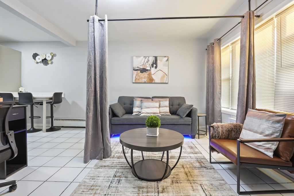 Unwind in Comfort Near O’Hare!  photo 5