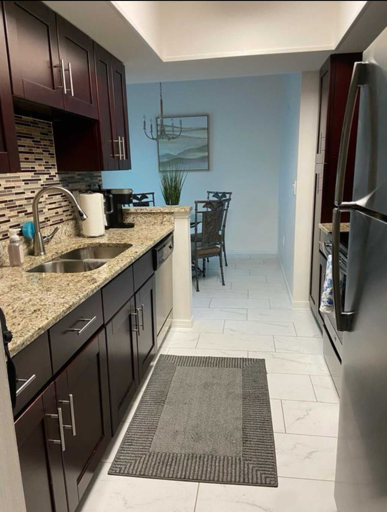 2/2 fully furnished condo in Sarasota photo 5