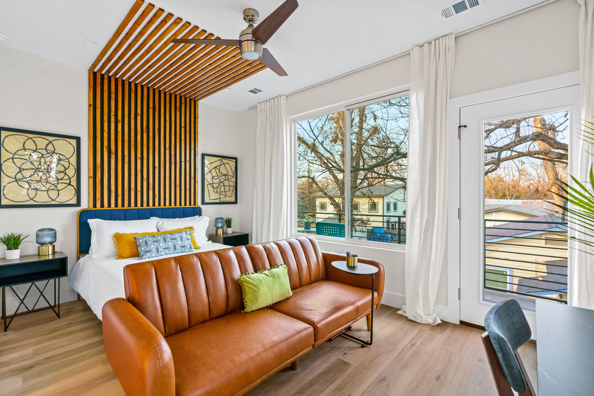 Brand New East Austin Retreat 2 Bed / 2 Bath Home photo 5