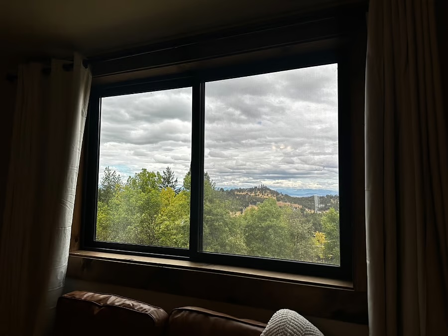 New Mountain Loft Retreat photo 3