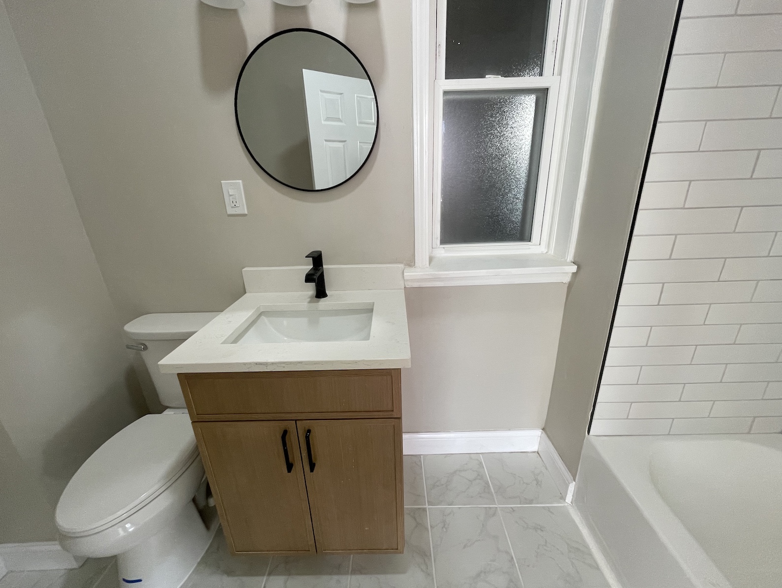 4 Bed Close to the Medical District in Chicago photo 4