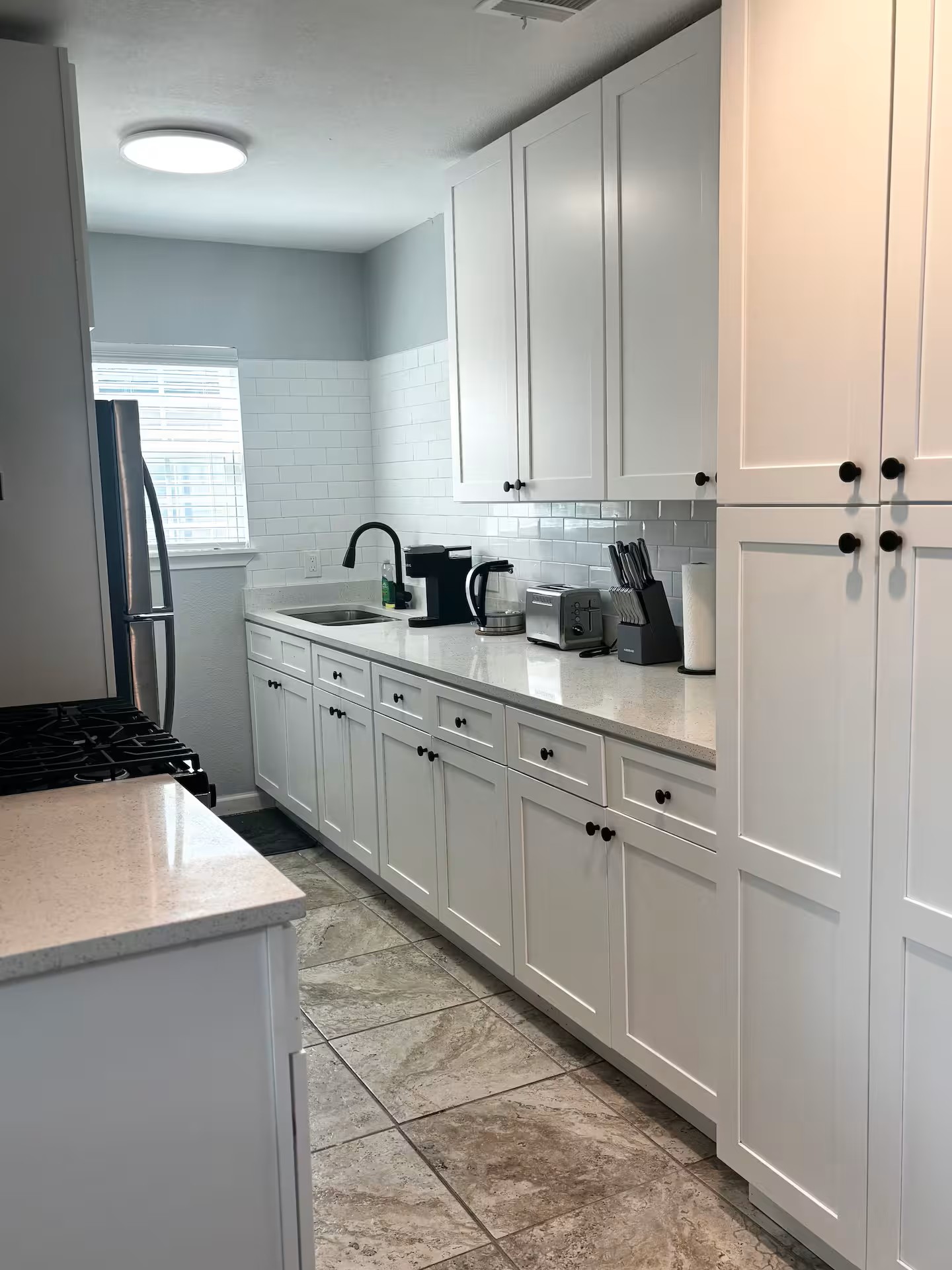 Cozy, modern 2bd near downtown Dallas photo 3