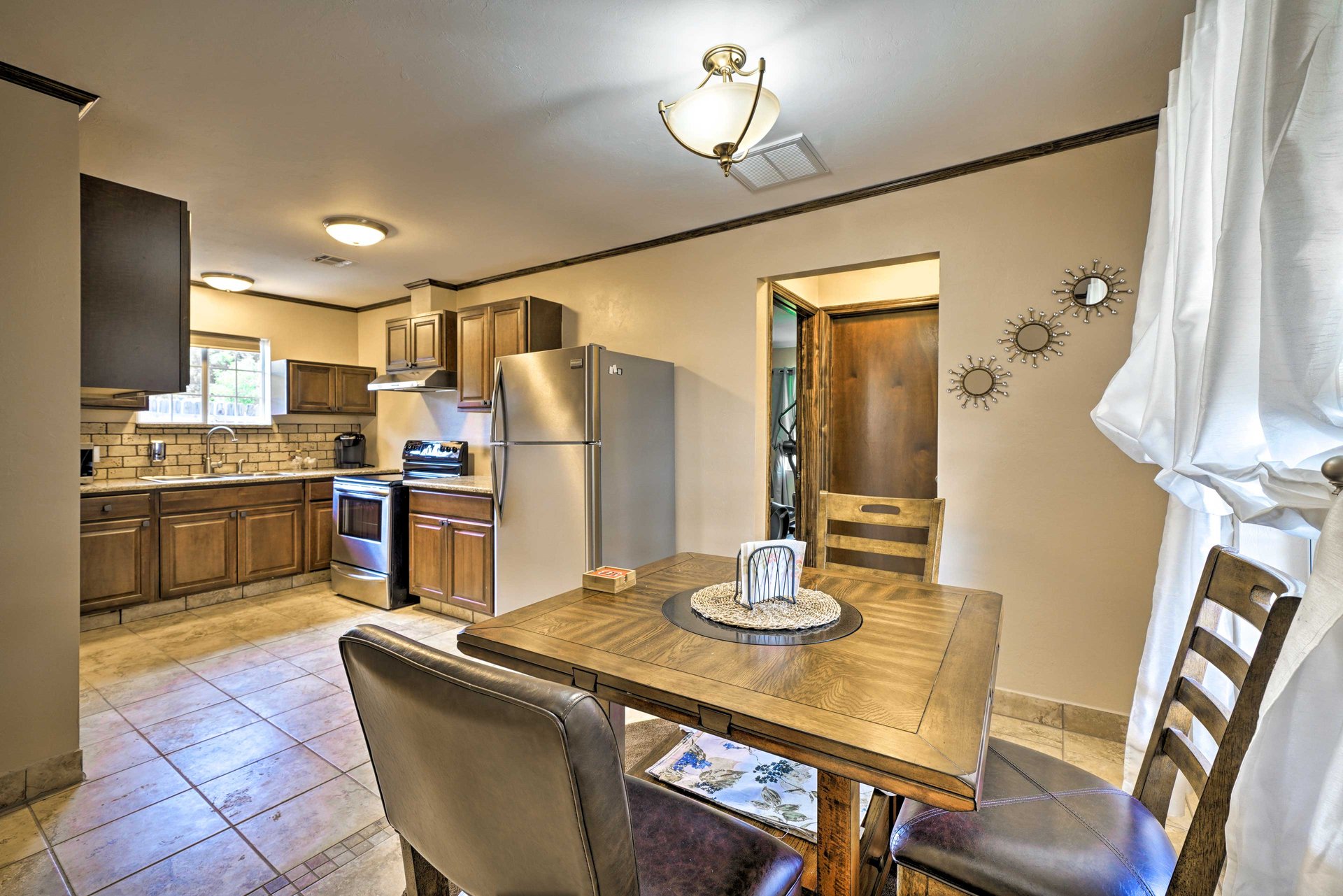 3629 NW 18th St Oklahoma City, Oklahoma, 73107, Un photo 3