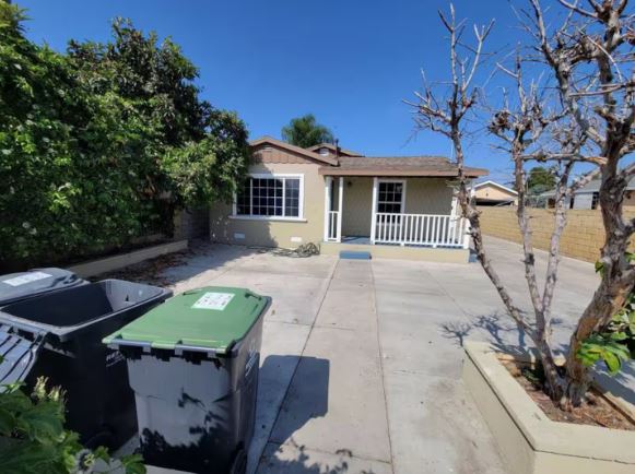 Santa Ana Studio w/Parking- Near Disney & Beaches photo 5