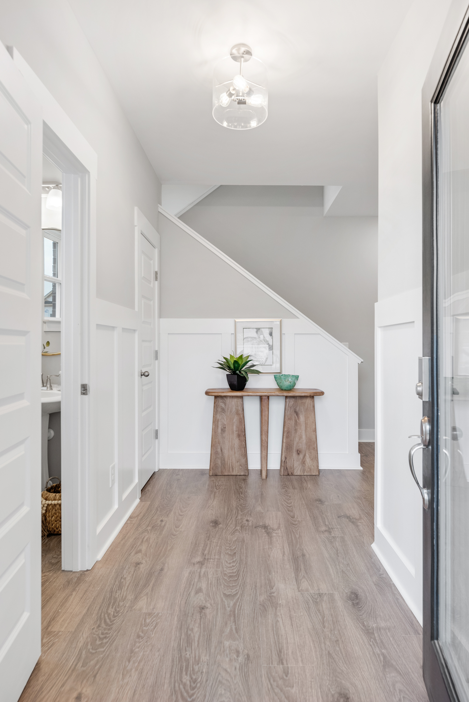 *NEW* Modern Lux Home | 20 mins to Nashville photo 4