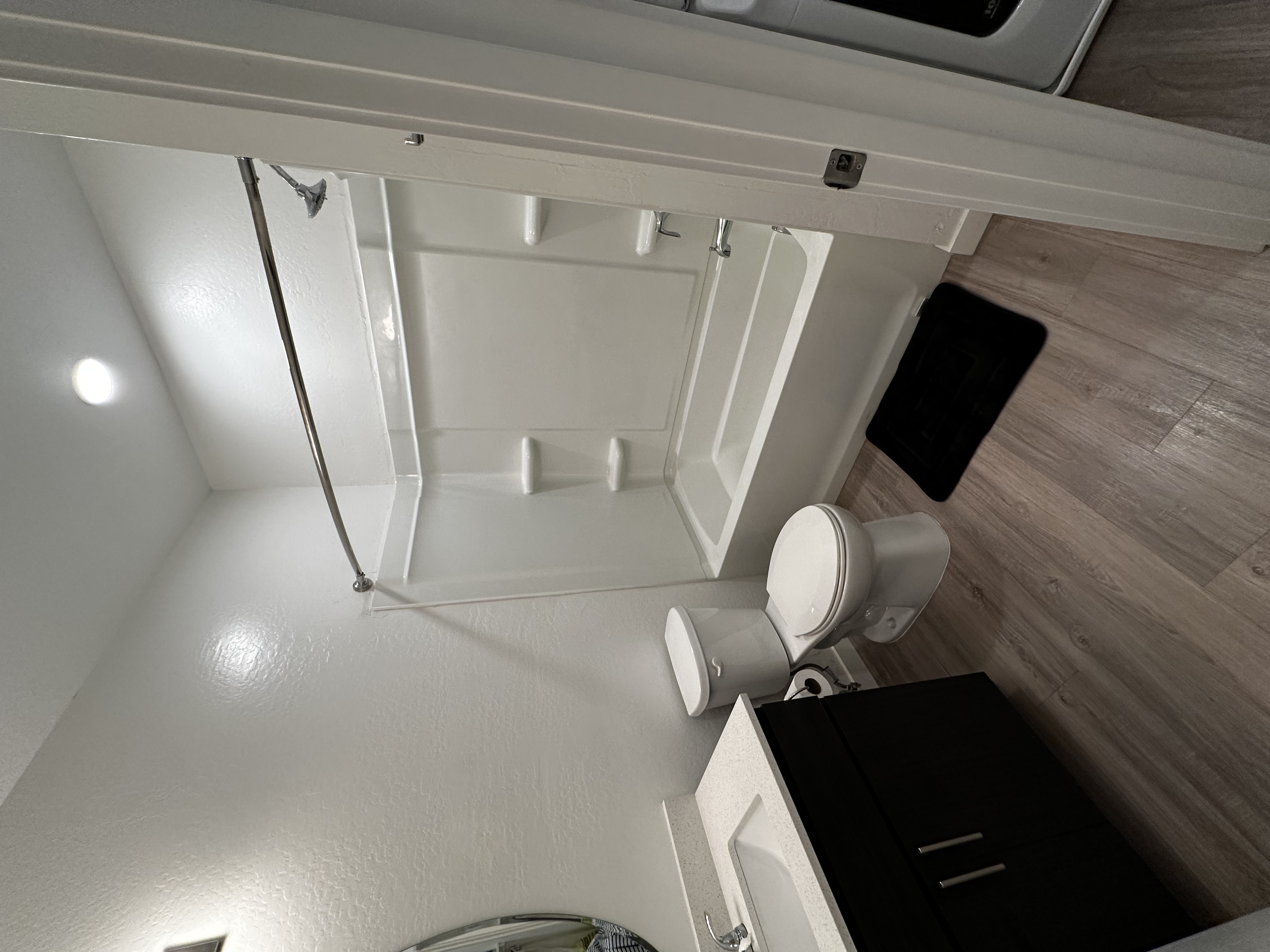 Modern 1BR stay  photo 2