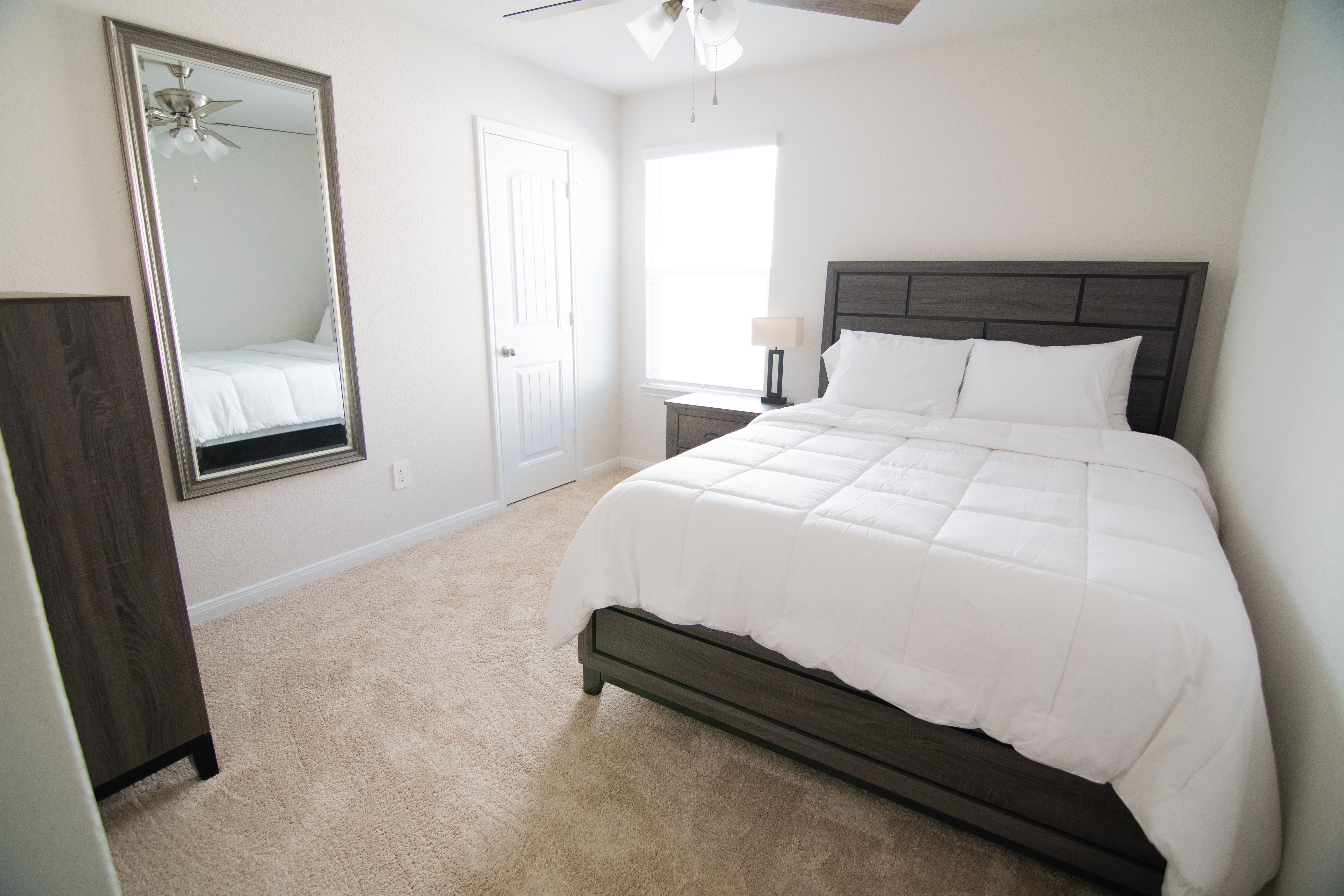 Modern 4-Bedroom Home in New Braunfels  photo 2