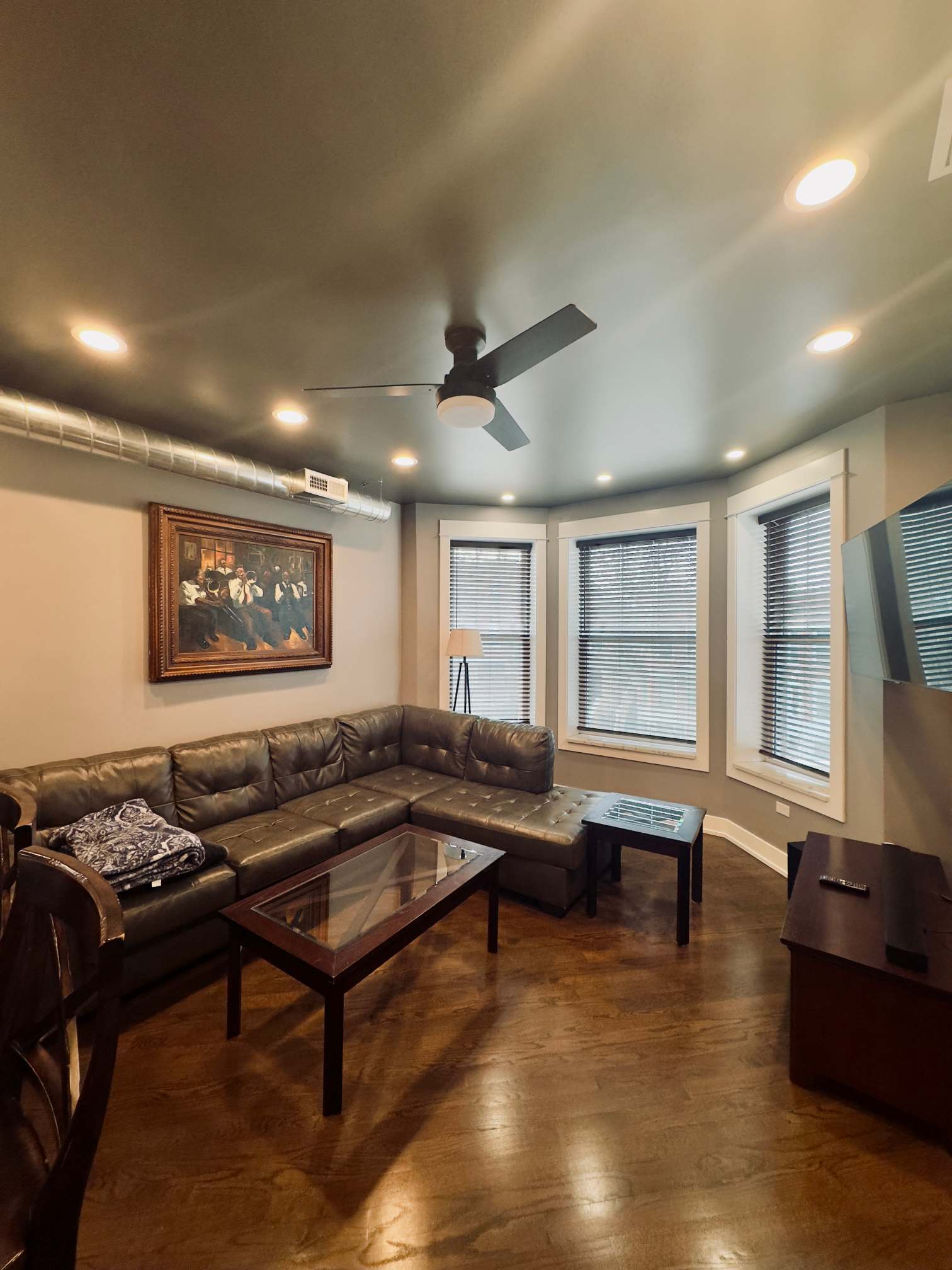 Furnished 4BR2BTH 5 Mins to Mount Sinai Hospital photo 4