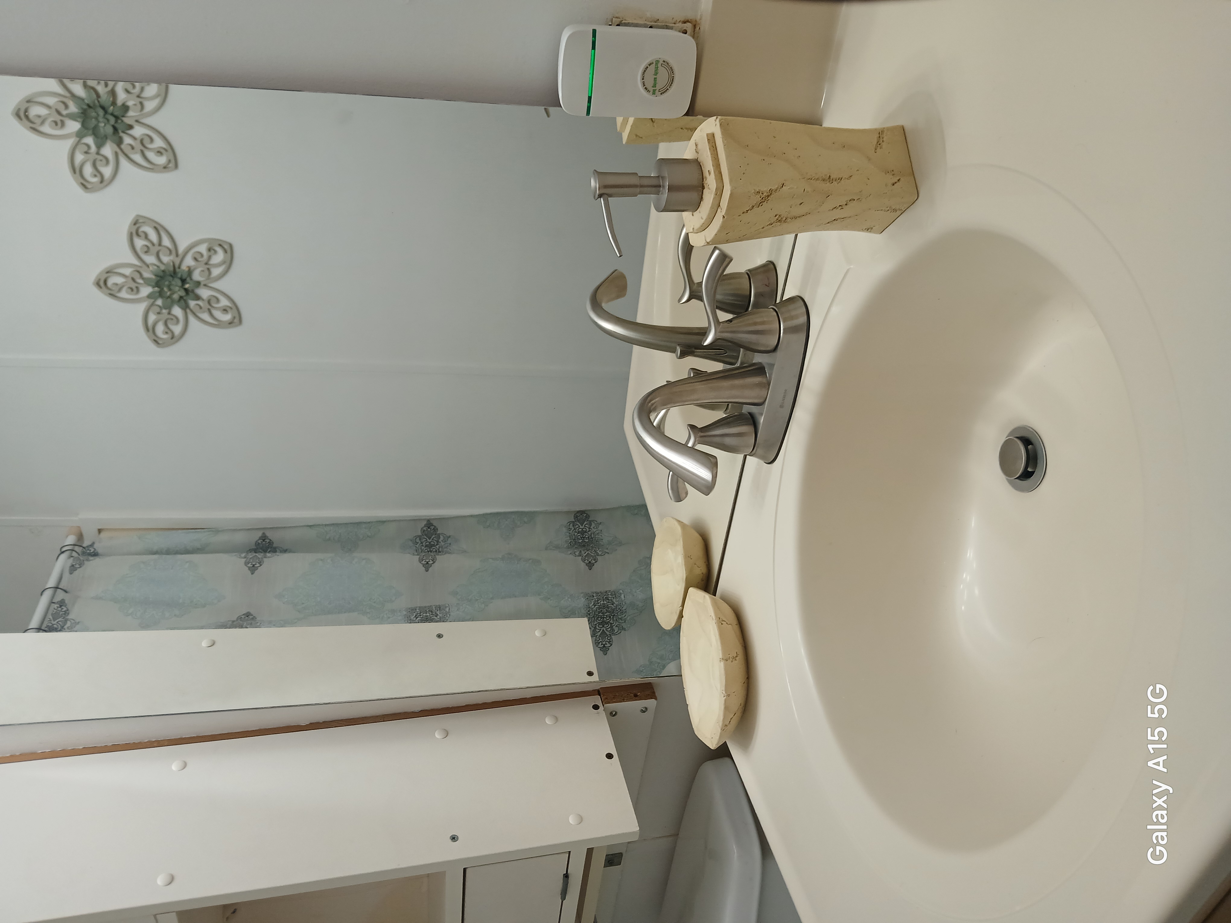 Private Room For Rent in a quaint Mobile Home Park photo 4