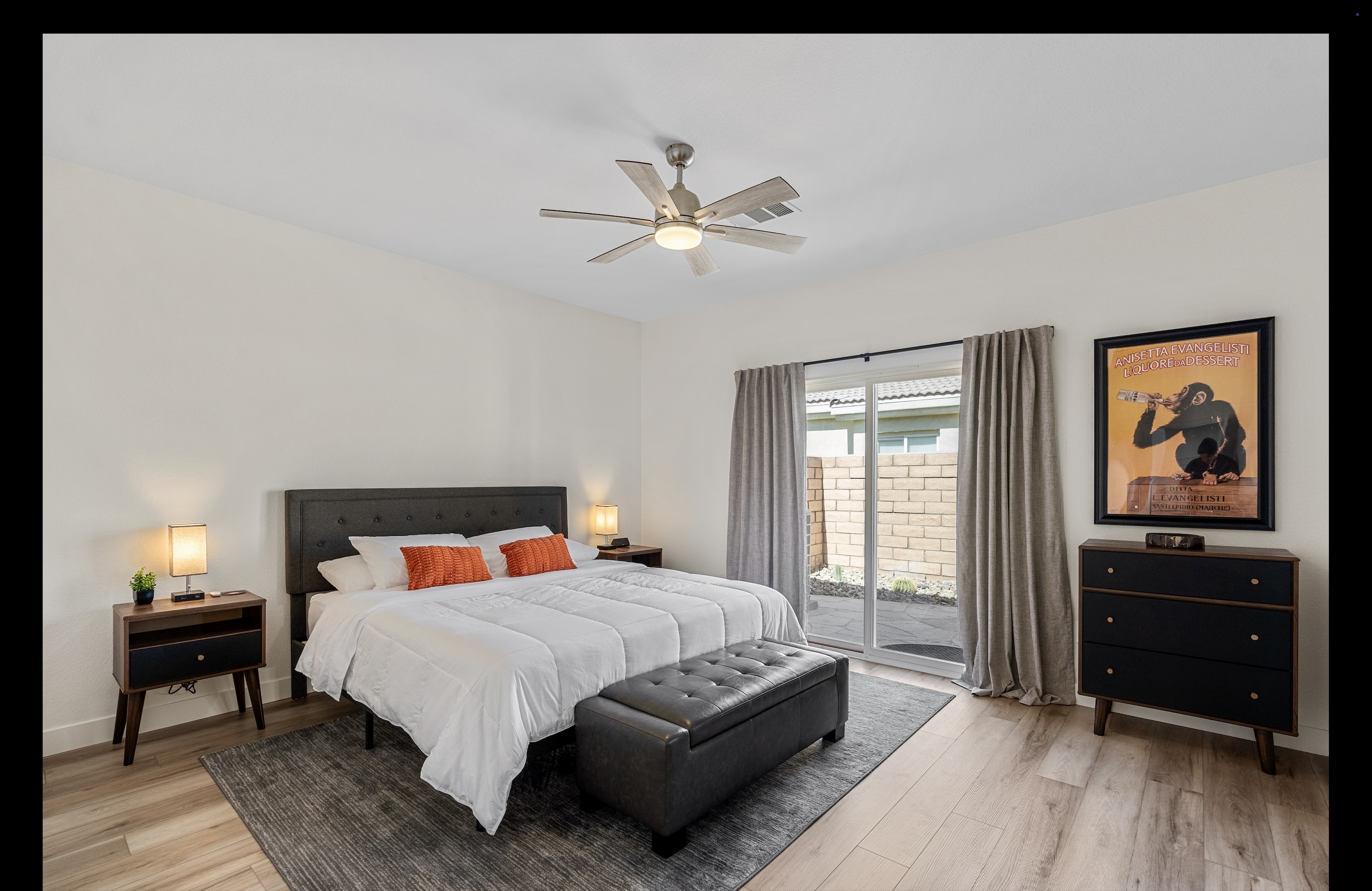 Modern, Furnished, 30+ Day Stay! Booking Fast! photo 2