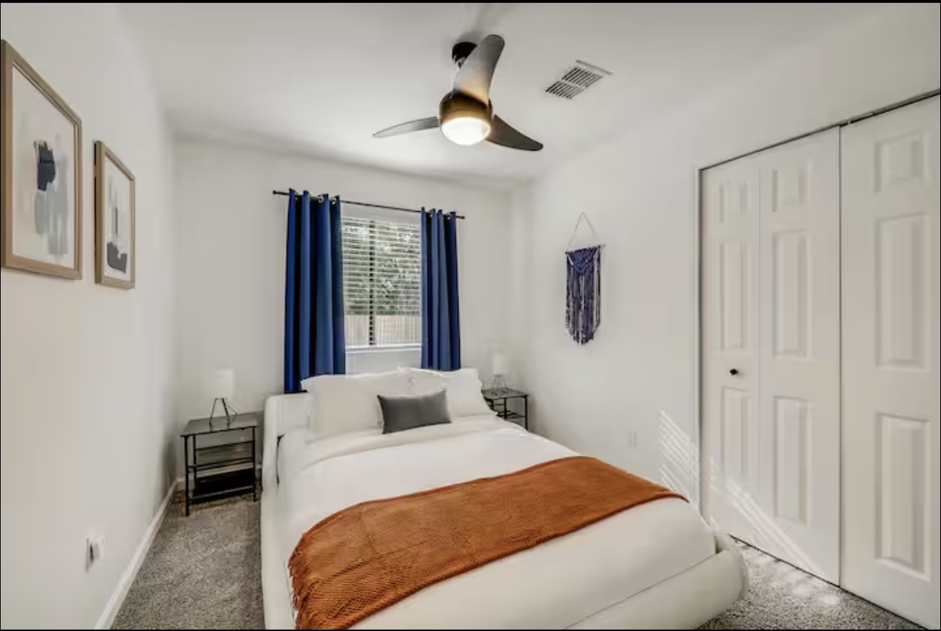 Cozy family home, minutes to everything in Austin! photo 2