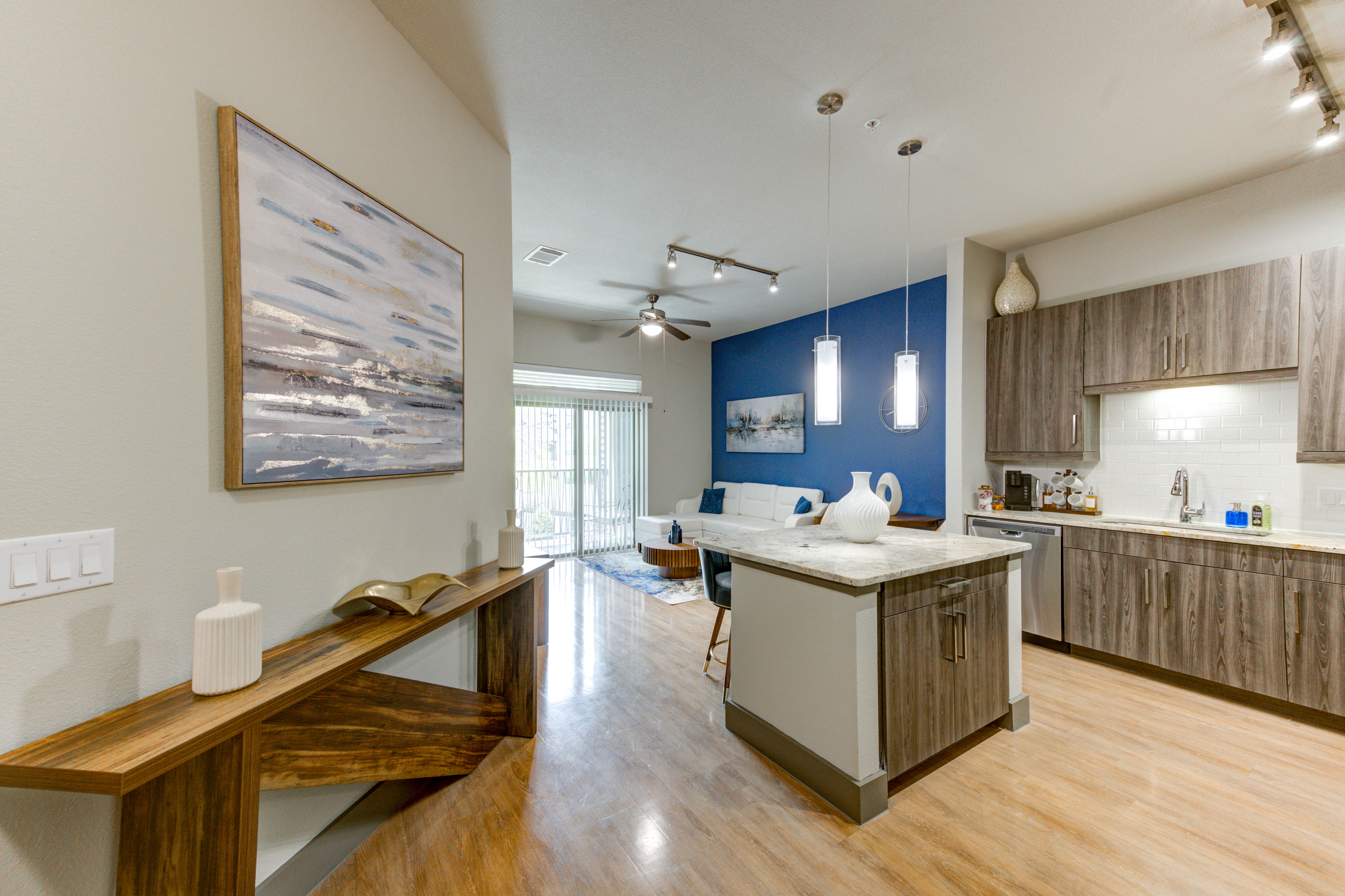 Executive Stay w/ King Suite photo 2