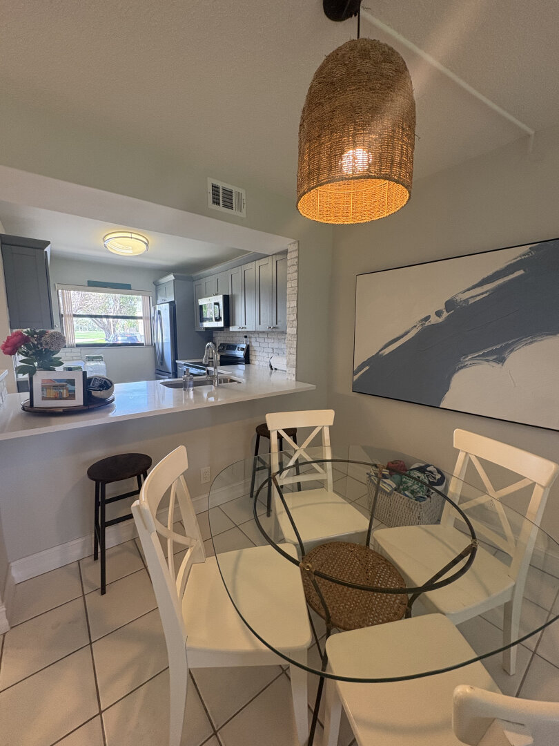 NEW RENOVATION! Luxury Waterfront - Private Beach  photo 5