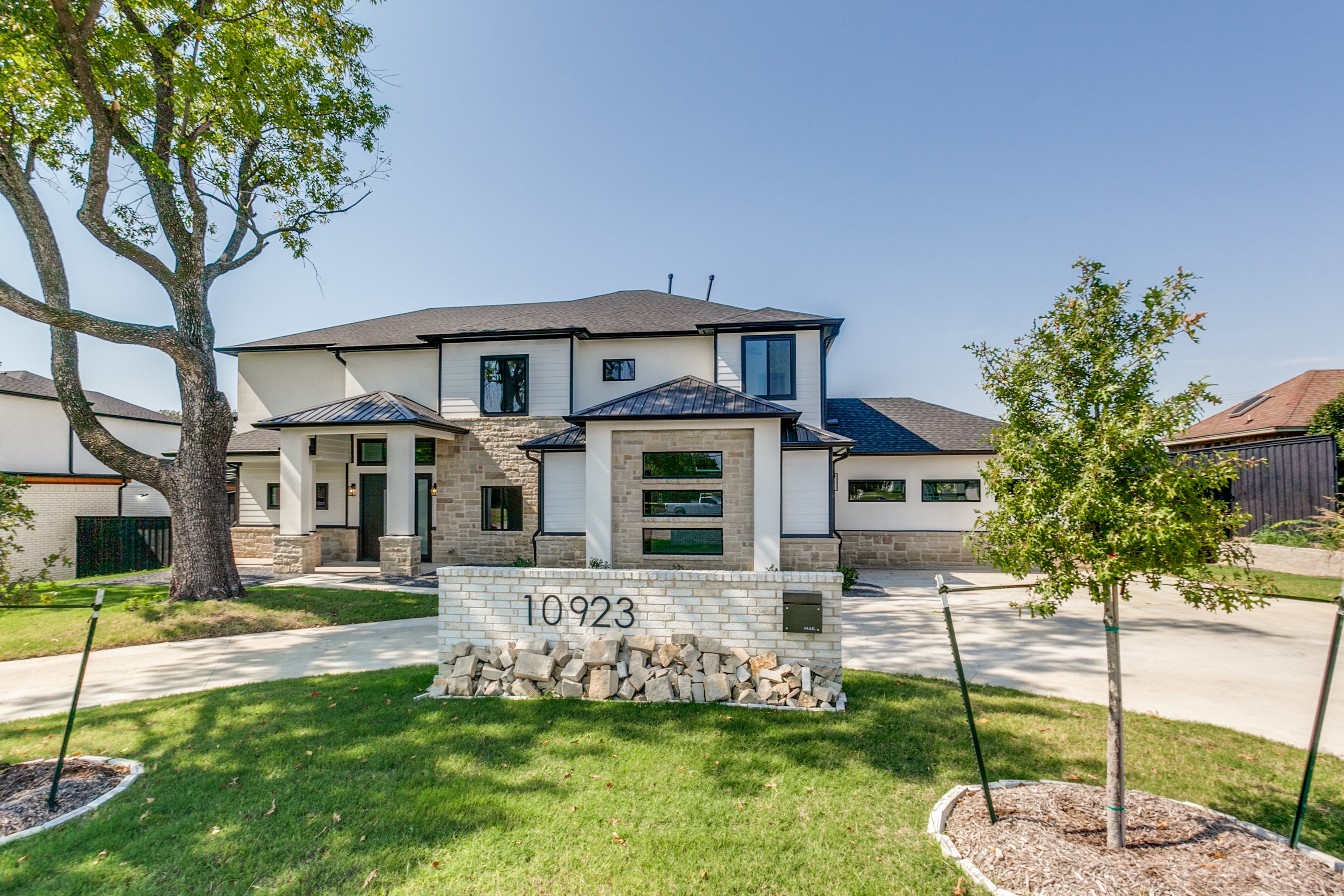 Custom Luxury Home Dallas photo 2