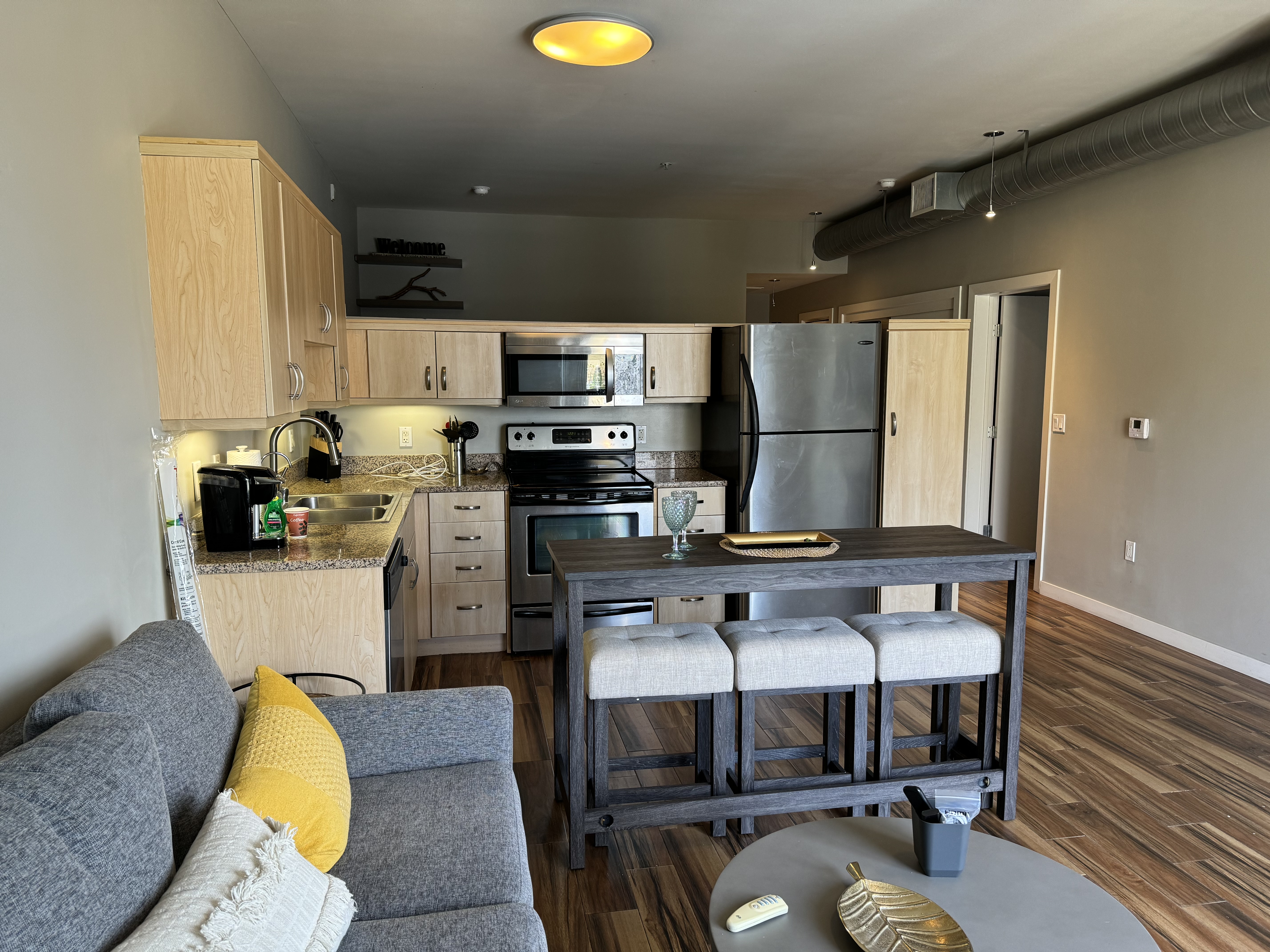 Modern condo  photo 5