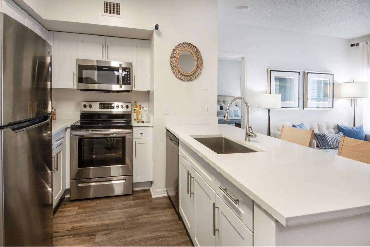Furnished 2BR - Palm Beach Gardens - Monthly Stay photo 2