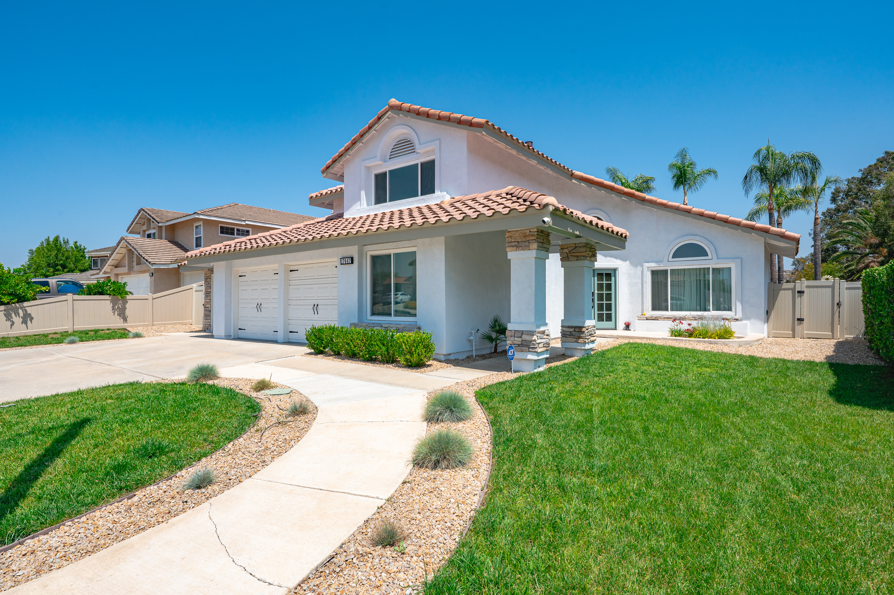 Luxe Spacious Home Near Parks Fully Equipped photo 3