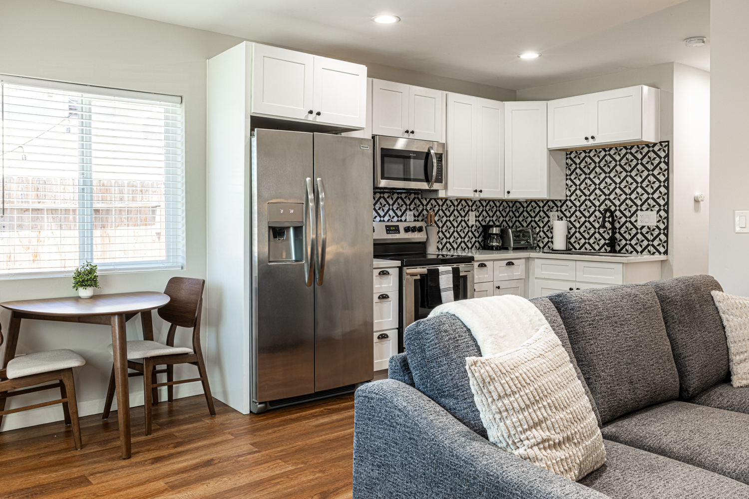 Cozy Casa | Peaceful Retreat for Monthly Stays photo 3