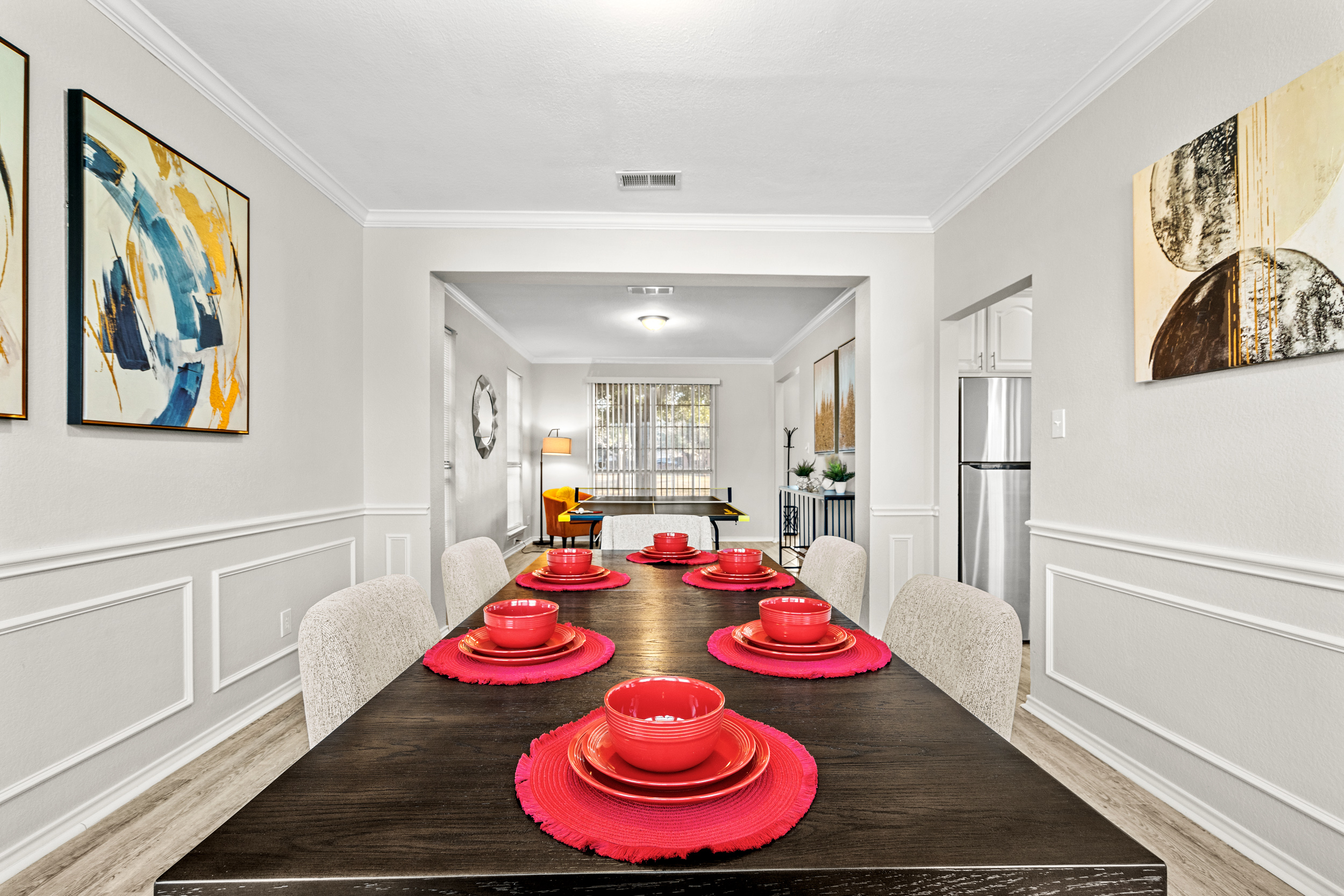 fort worth// spacious// table tennis++ foosball photo 3