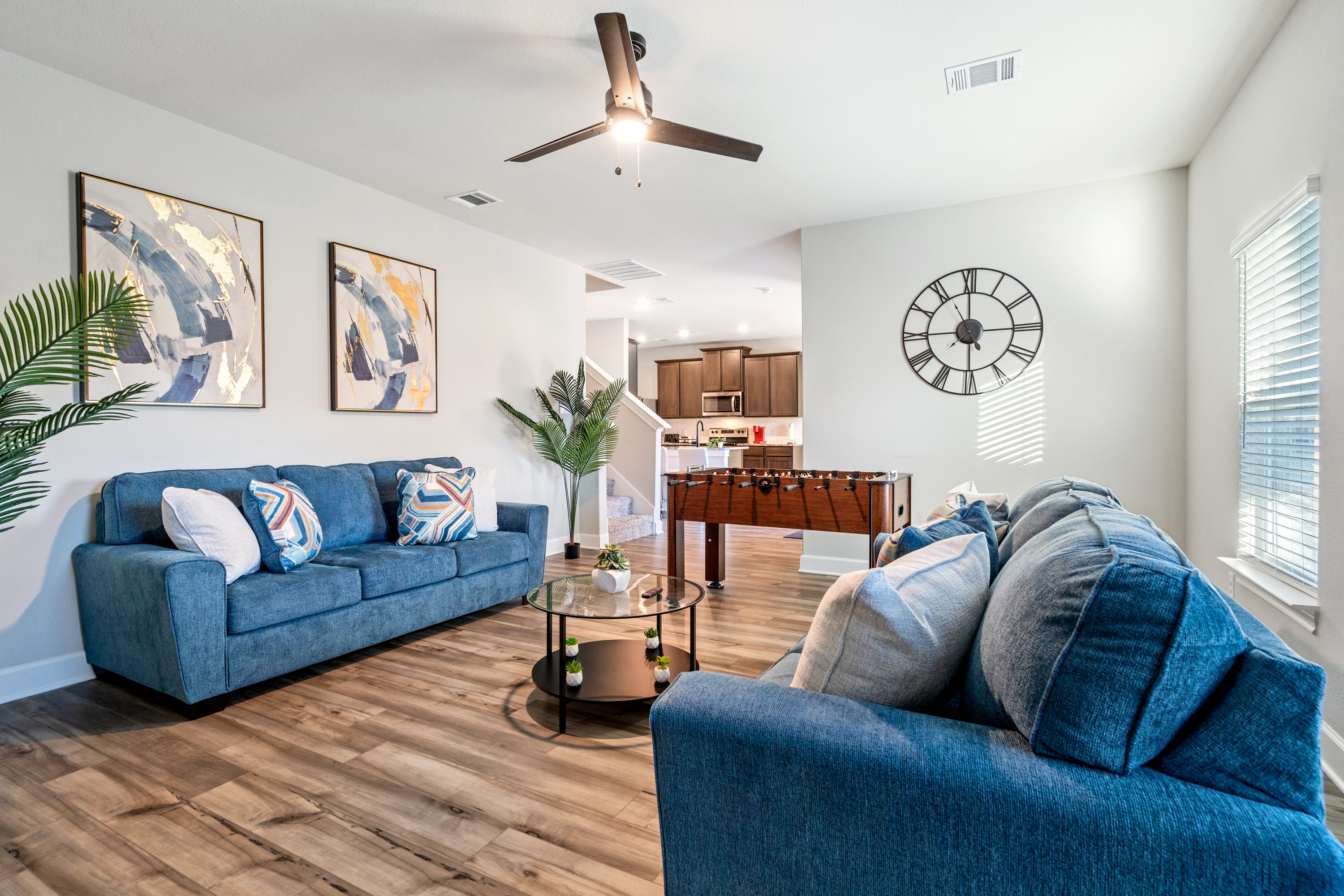 Fort worth// two floors// relaxing //entire home photo 3