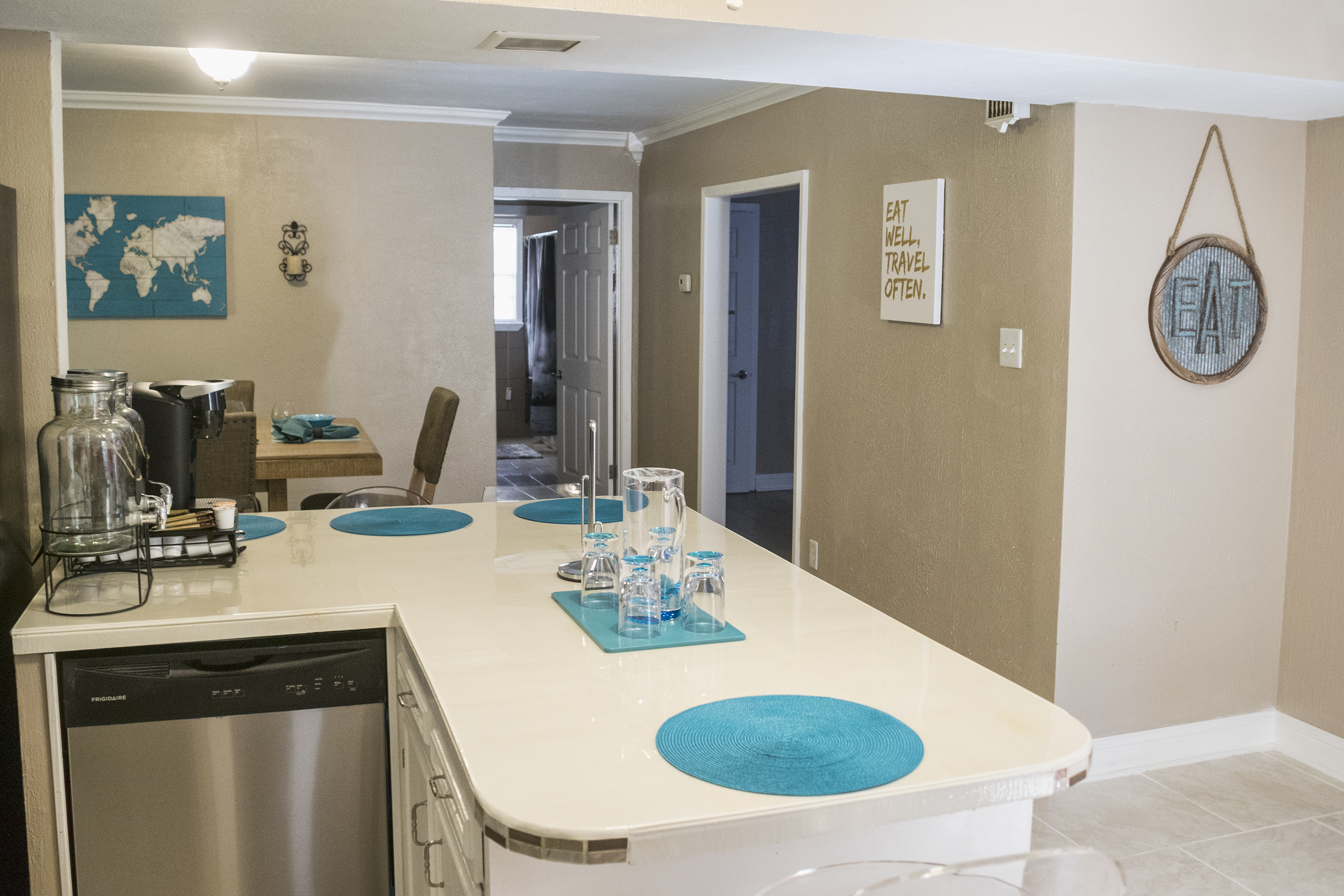 The Leonard House Perfect for extended stays | 3/2 photo 5