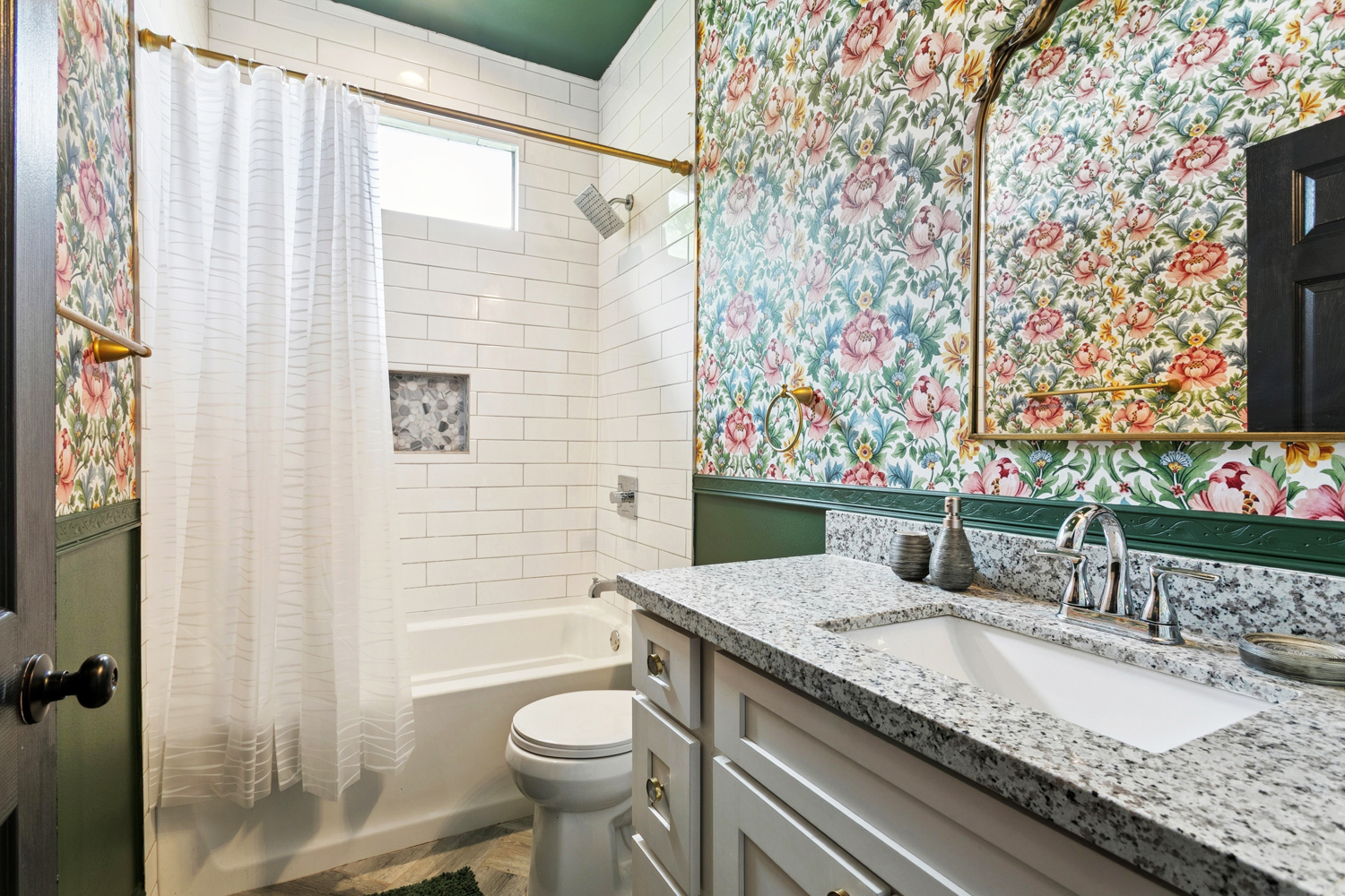 Chic New Orleans Home w/ Backyard Oasis  photo 4