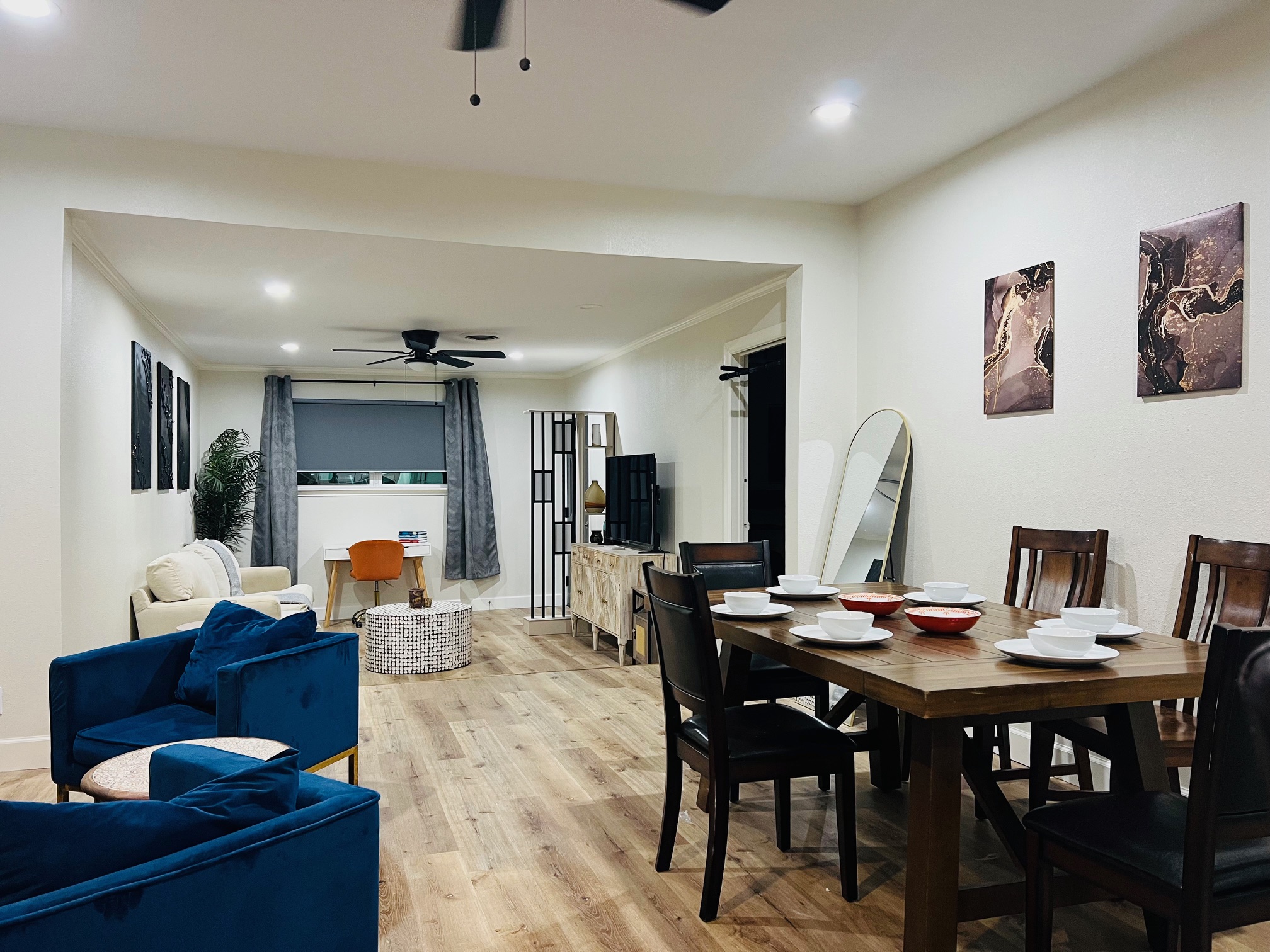 Spacious 4BR/2BA Near Med Center, Museum & Zoo photo 3