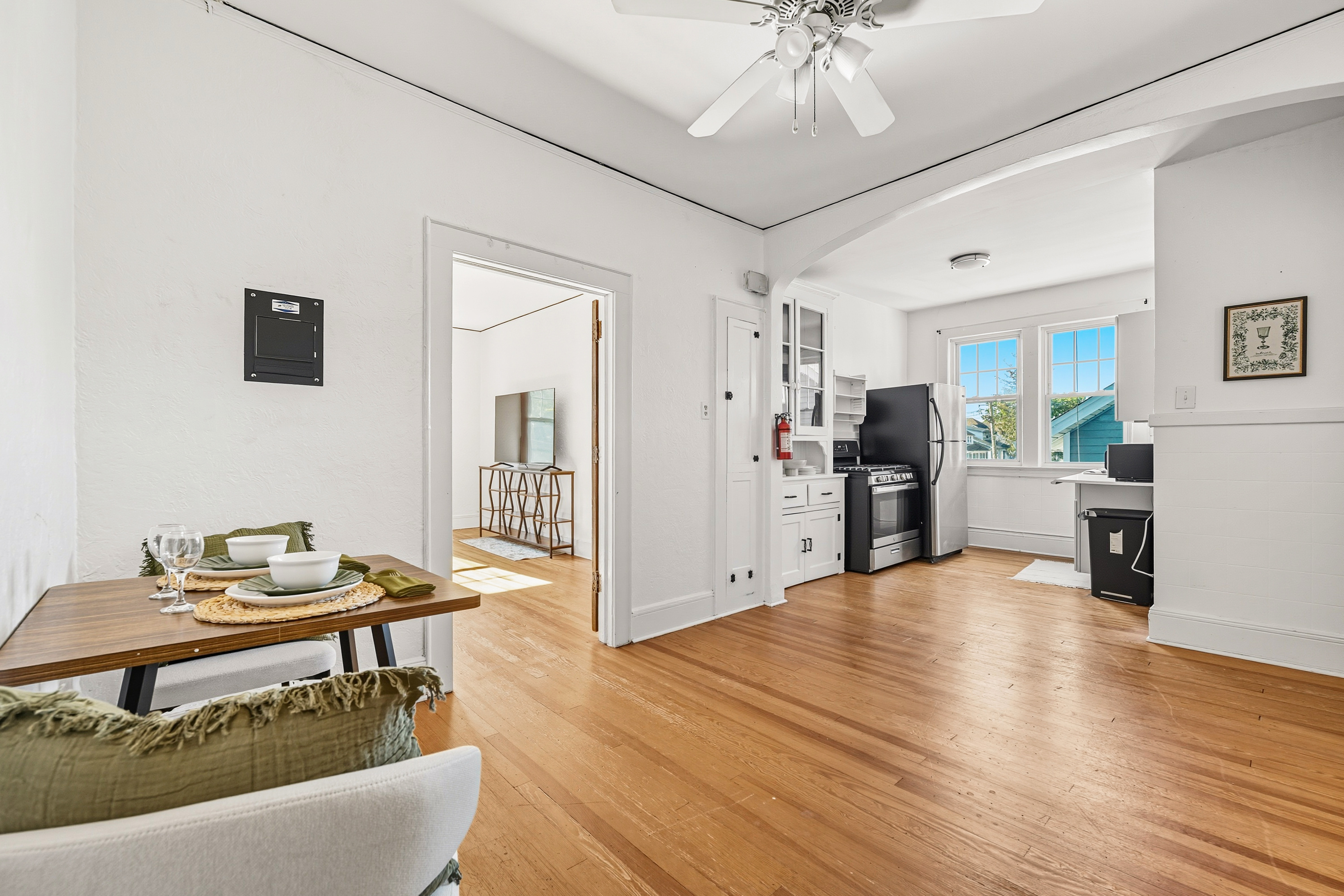 Spacious 2BR Condo Near NYC & Newark photo 2