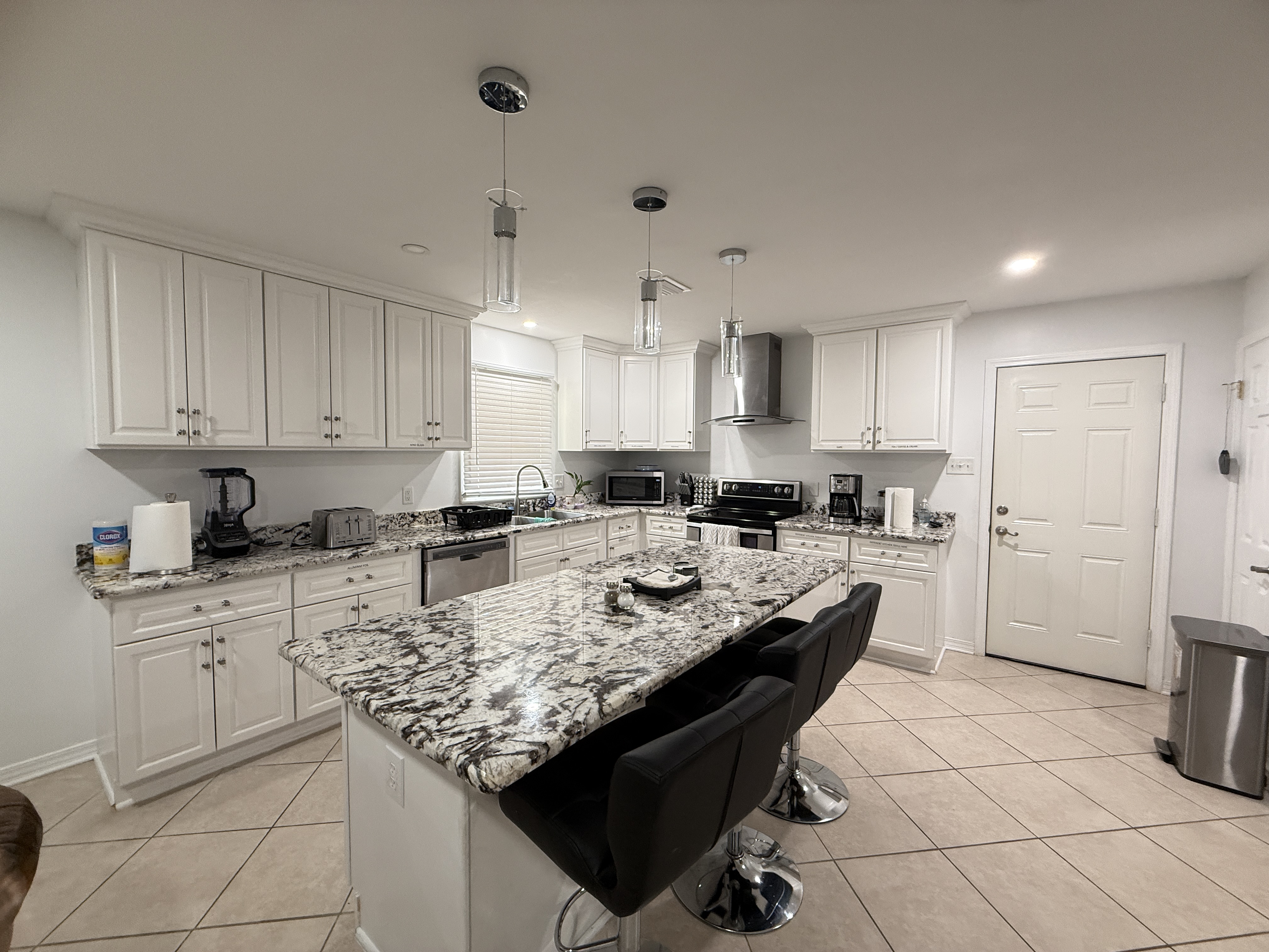 FURNISHED SHORT TERM LEASE AVAILABLE MOBILE, AL photo 2