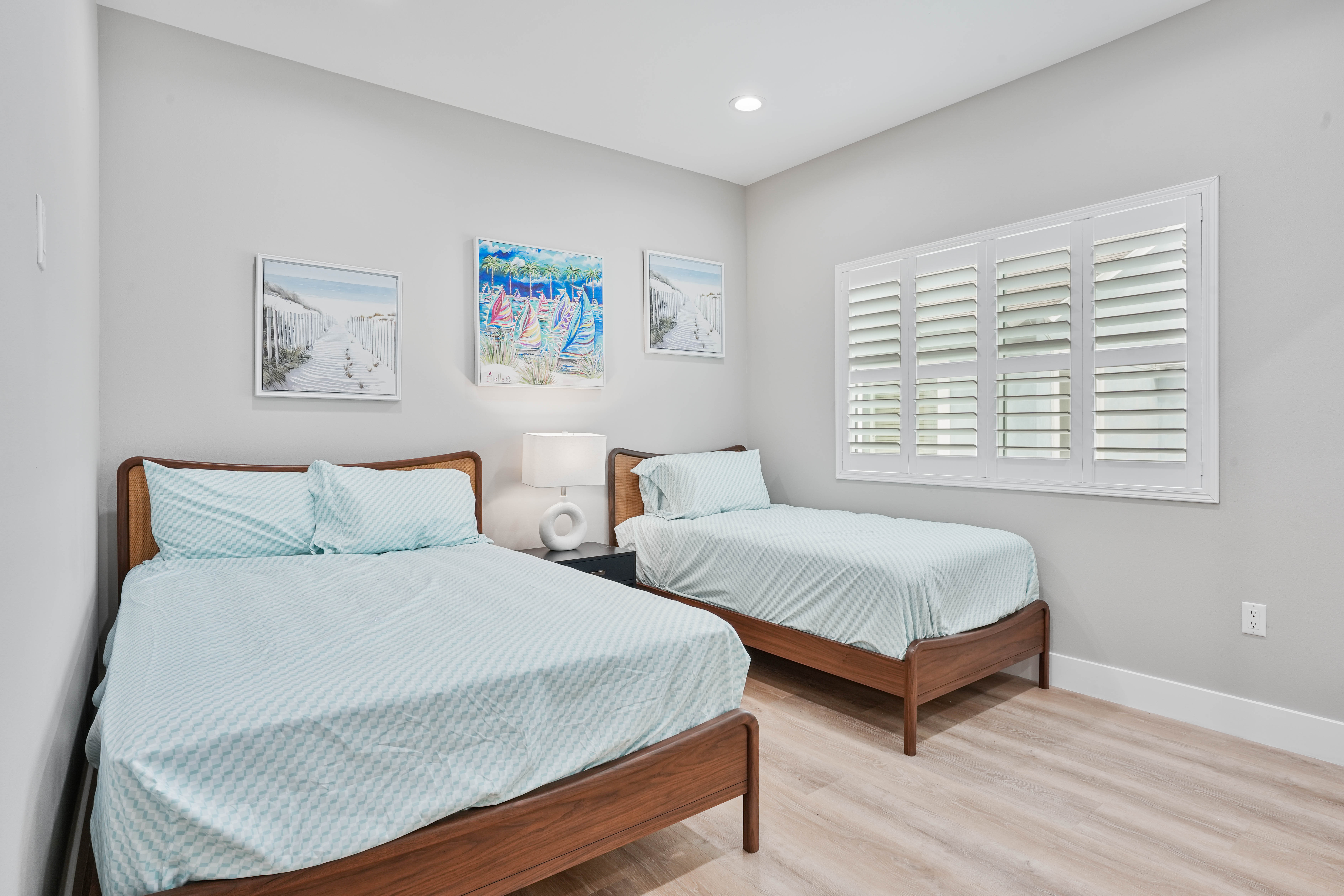 Modern, Cozy Home by Disney photo 5
