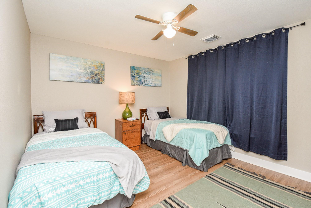 Relax and Unwind at Our 7BR Oasis photo 4