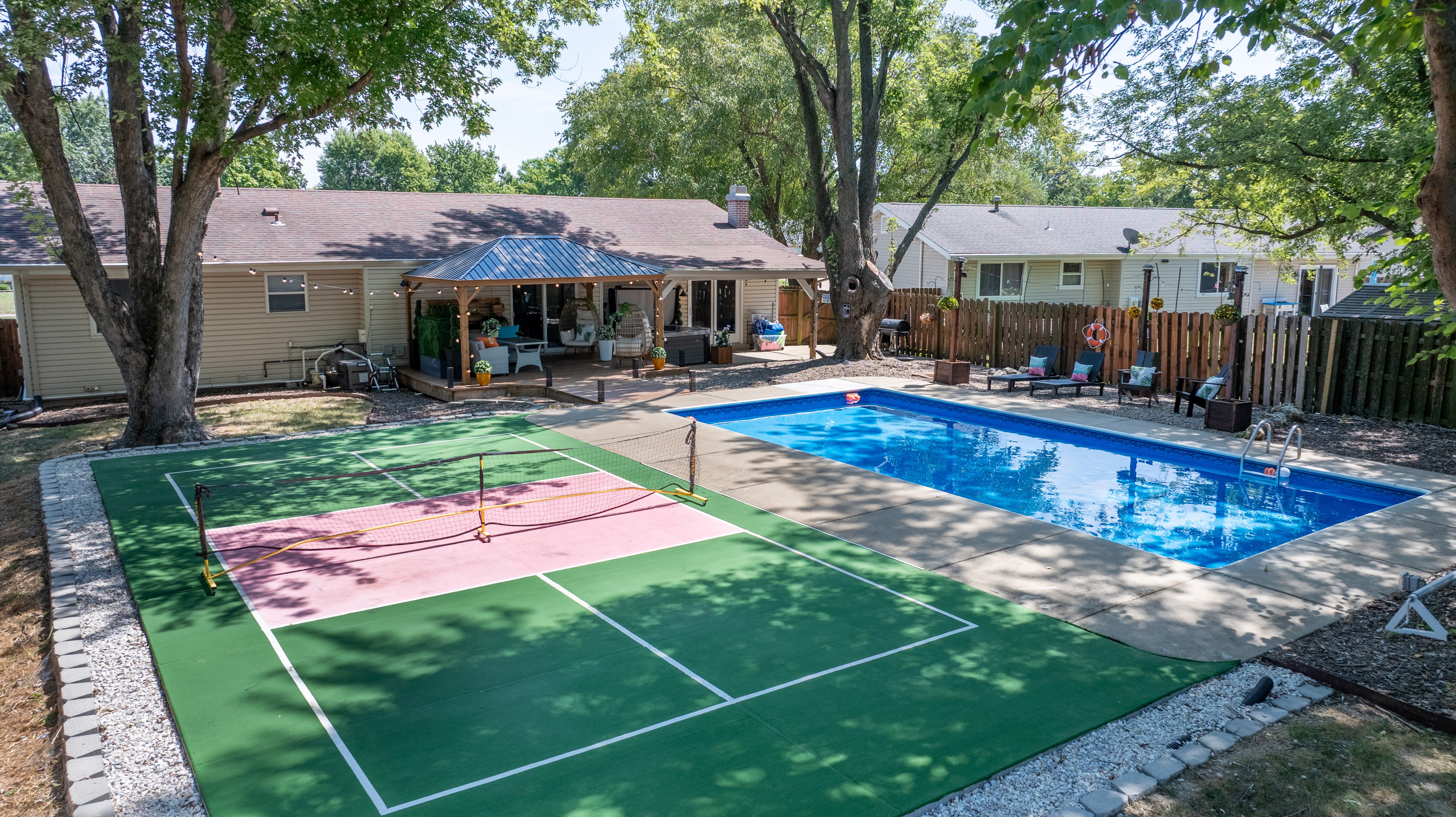 T Luxury Pool, Hot-tub, PickleBall, Arcade&Theater photo 2