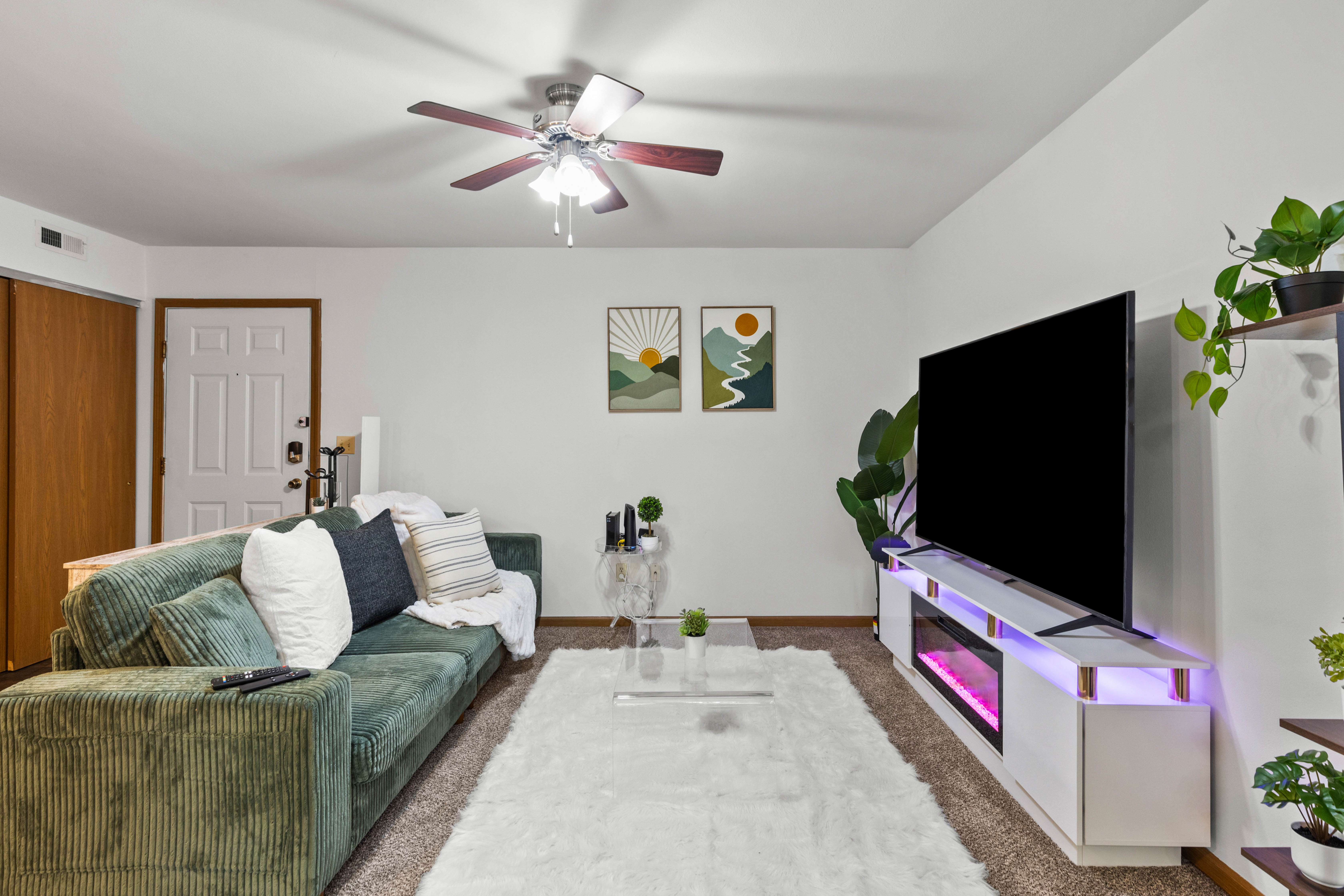 T Sweet St. Louis Airport 1 Bedroom Apartment photo 4