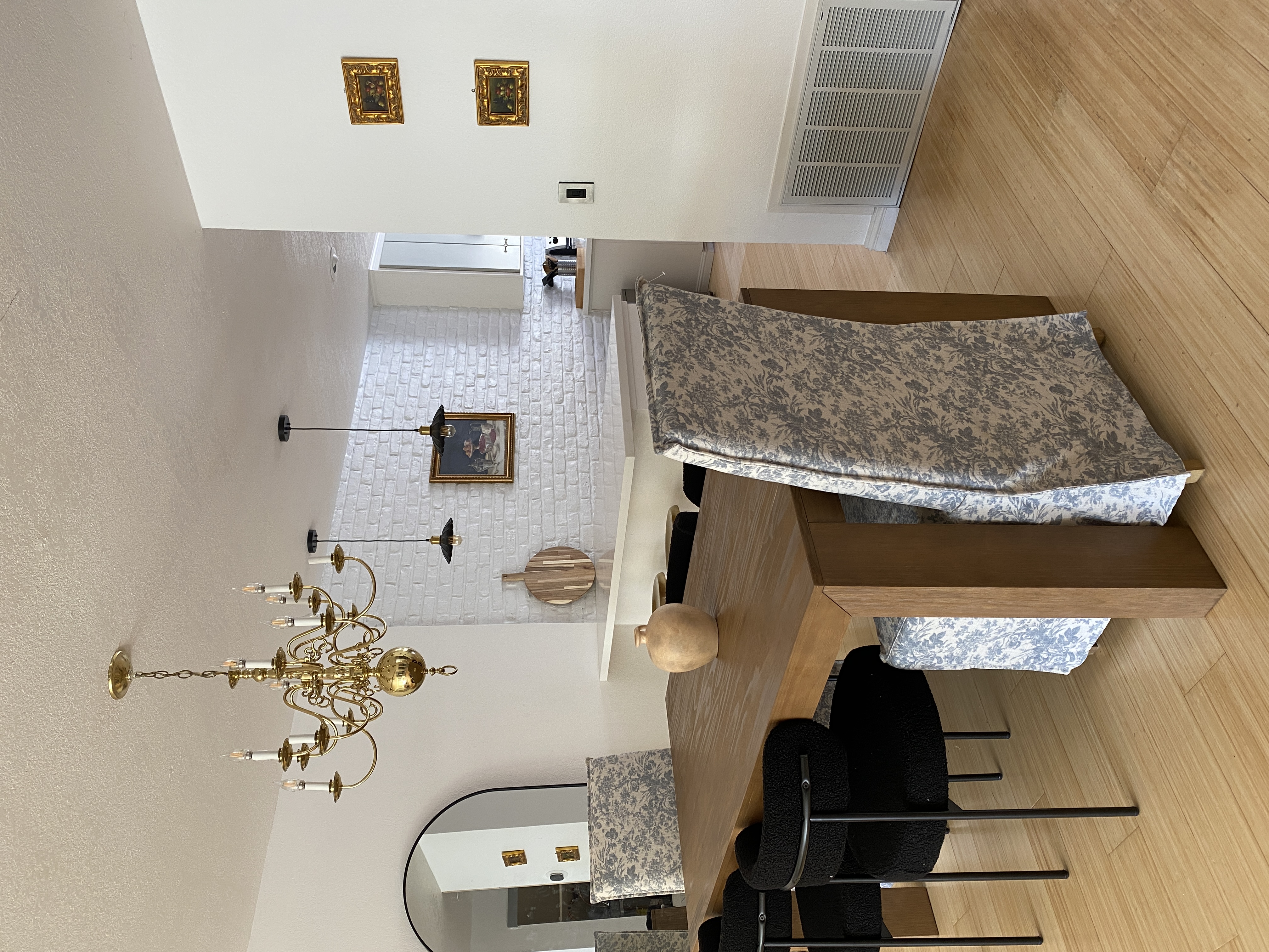 Cozy Townhouse in Folsom CA with stunning view photo 3