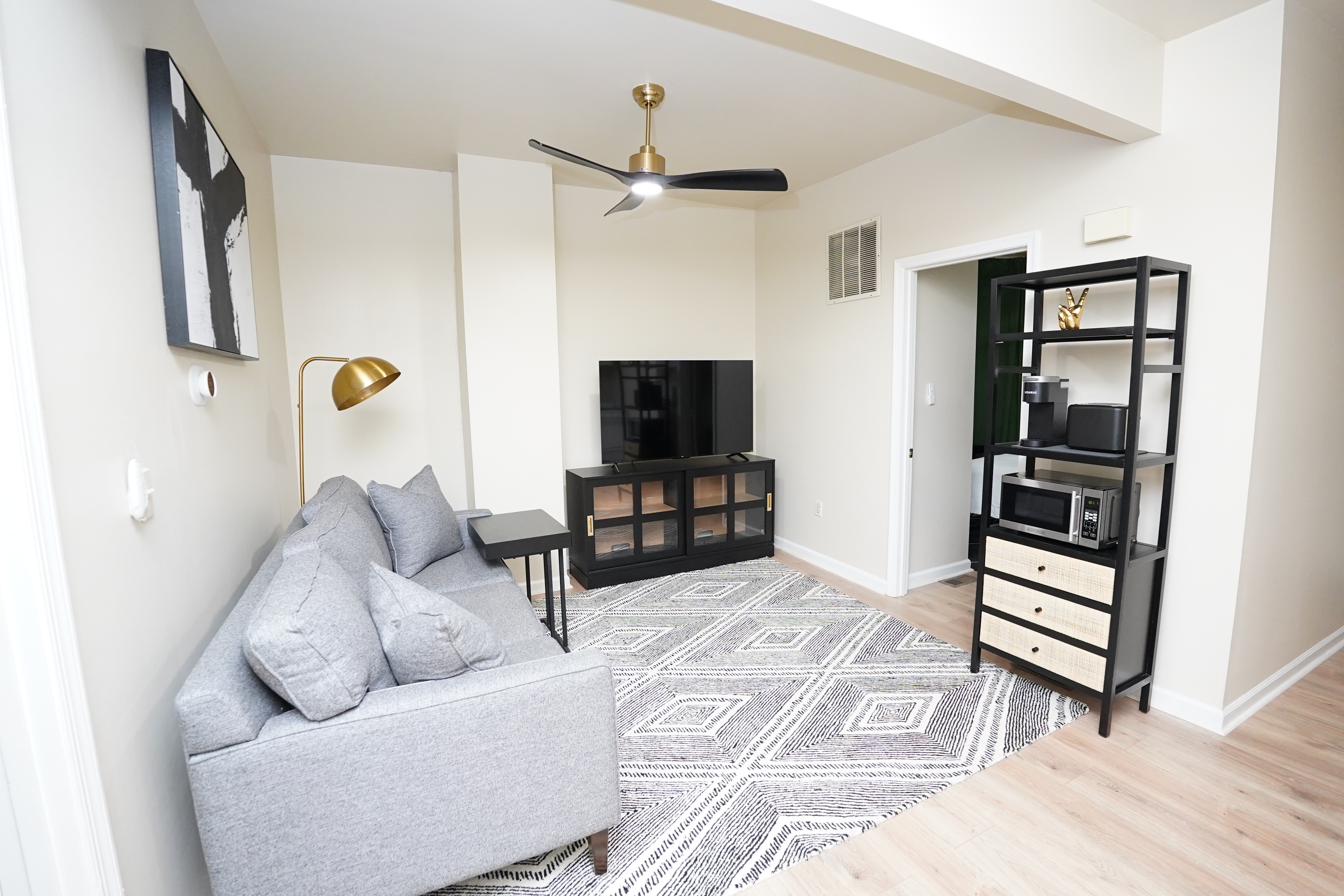 Two Bedroom Near Sports & Museums photo 2