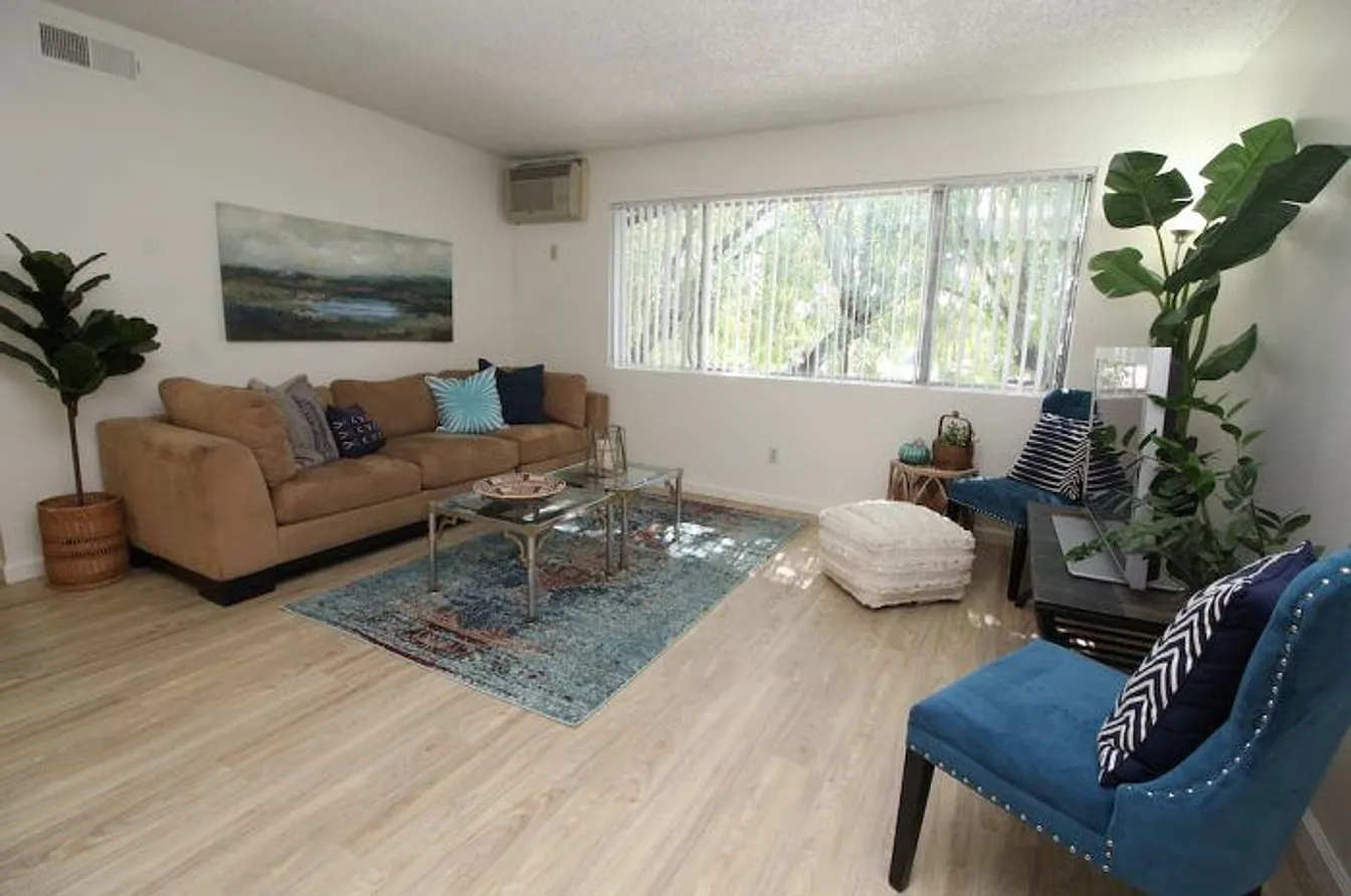 ✨ Beautiful 2-Bedroom Apartment for Rent✨ photo 5