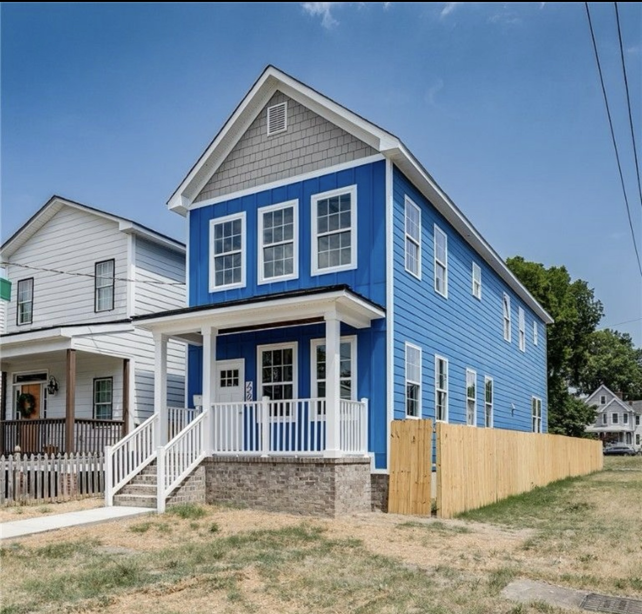 Vintage-chic 3BR Retreat w/ Yard & Fast WiFi photo 2