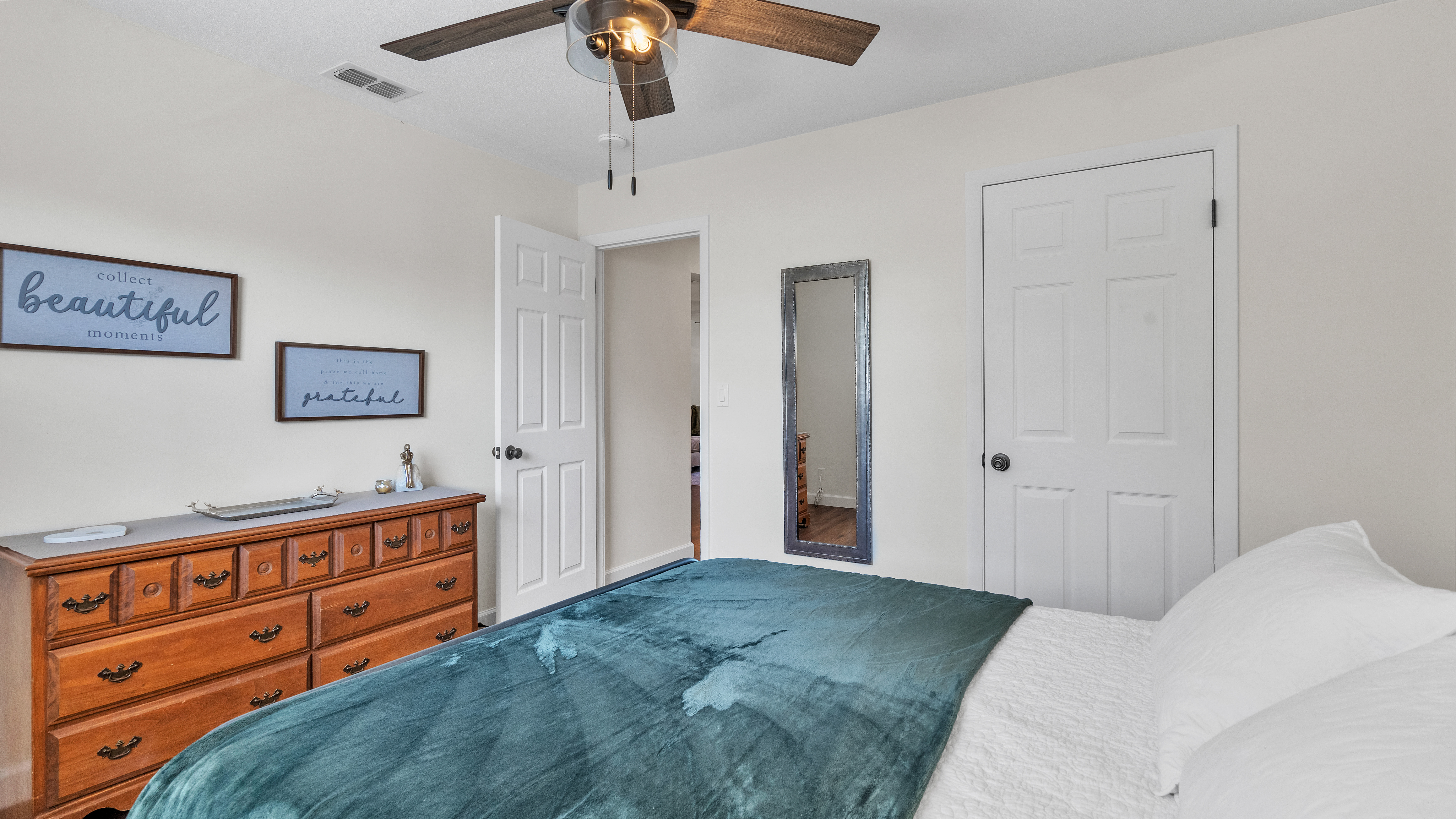Lake Hunter Haven- Perfect Location photo 3
