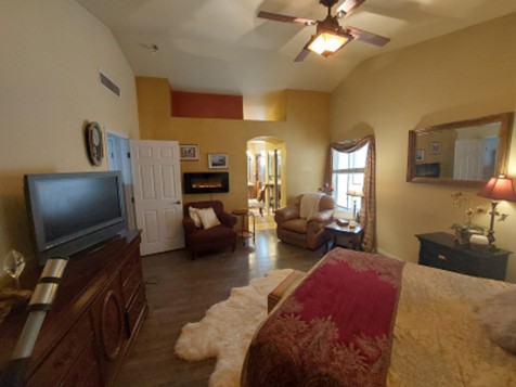 Northwest Vegas, come relax in this lovely home photo 2