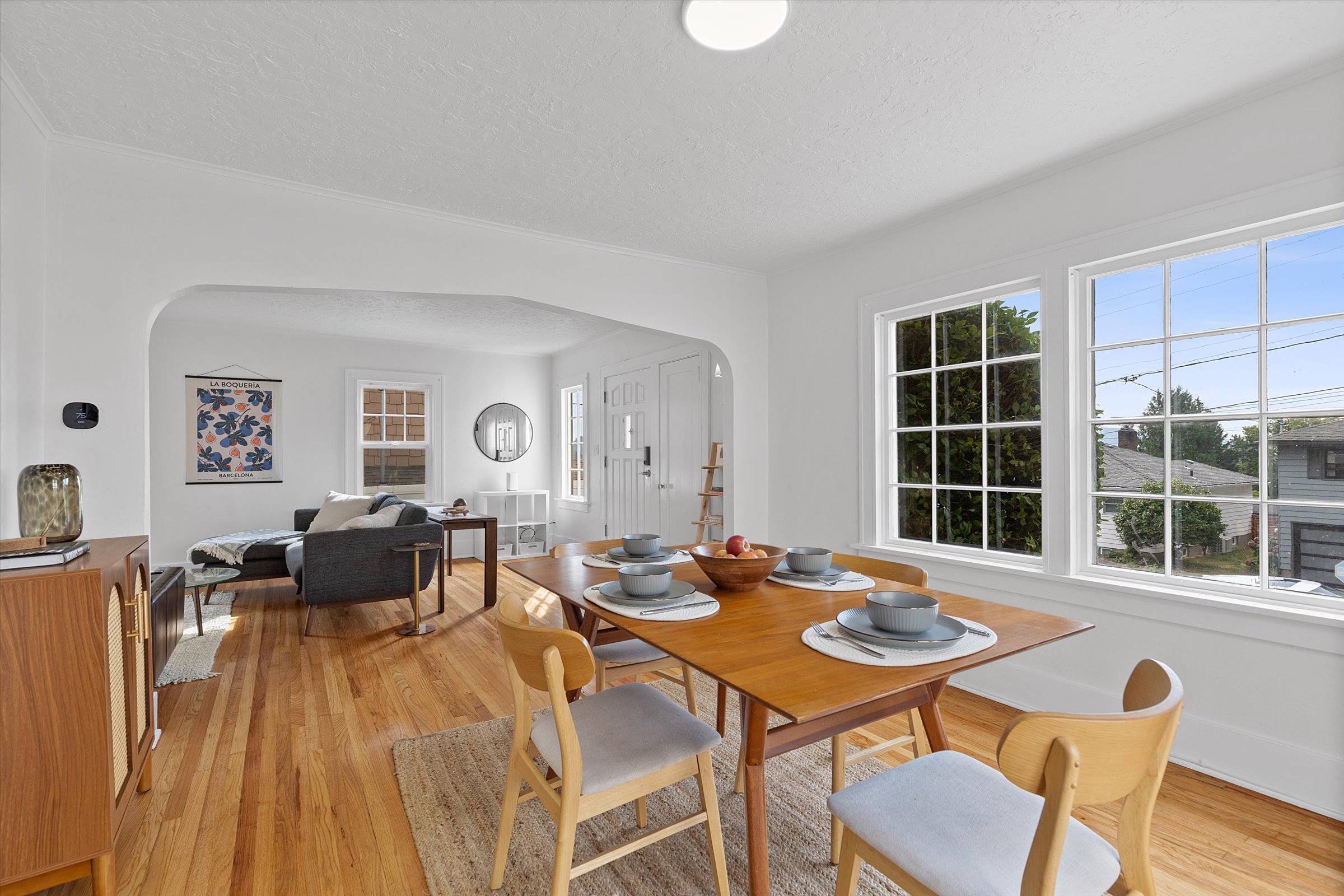 Charming 3BD Pet-Friendly Home Ideal for Long Stay photo 2