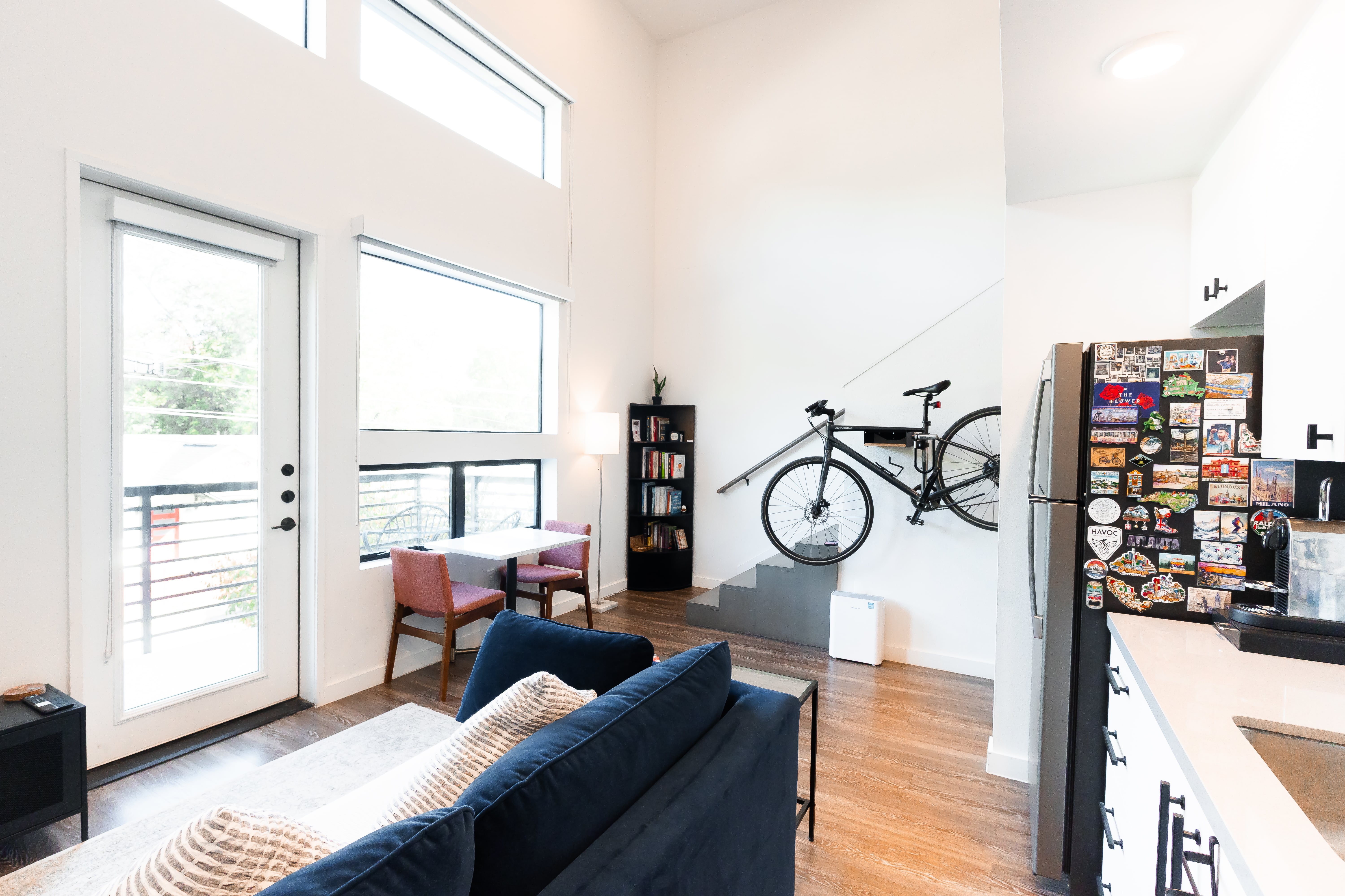 Modern East Austin Loft in the Holly Neighborhood photo 4