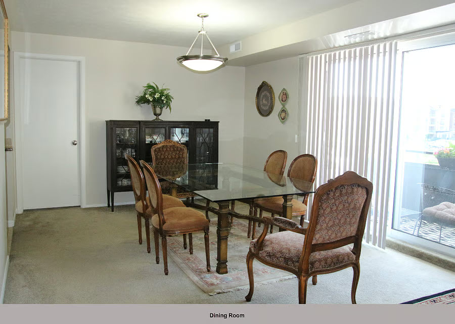 Beachwood, OH-Furnished 2-Bed/, 2 Full bath Apt photo 4