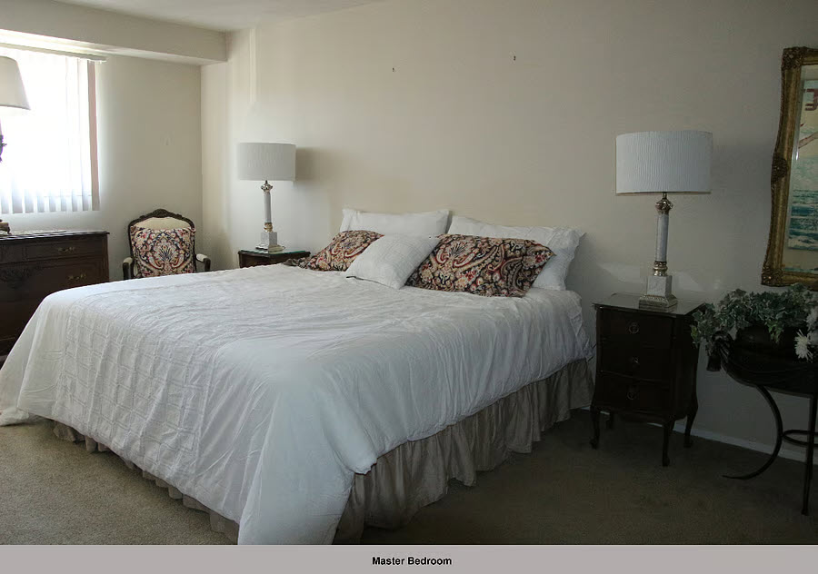 Beachwood, OH-Furnished 2-Bed/, 2 Full bath Apt photo 5