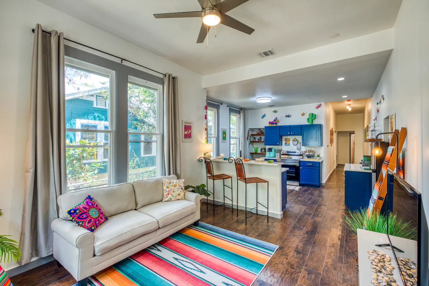 2BR w/3 Beds: King William Long Stay Near Downtown photo 3
