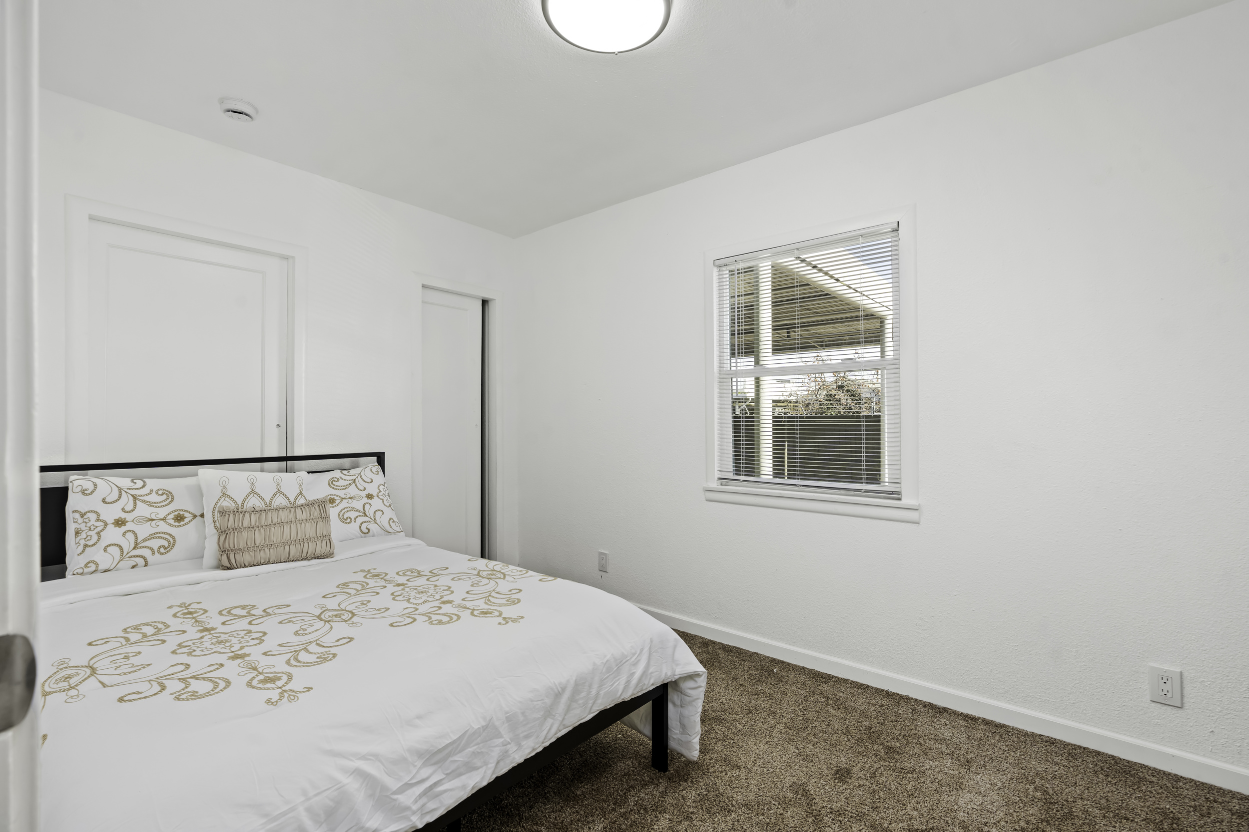 Comfortable Home for Rent in North Bakersfield photo 4