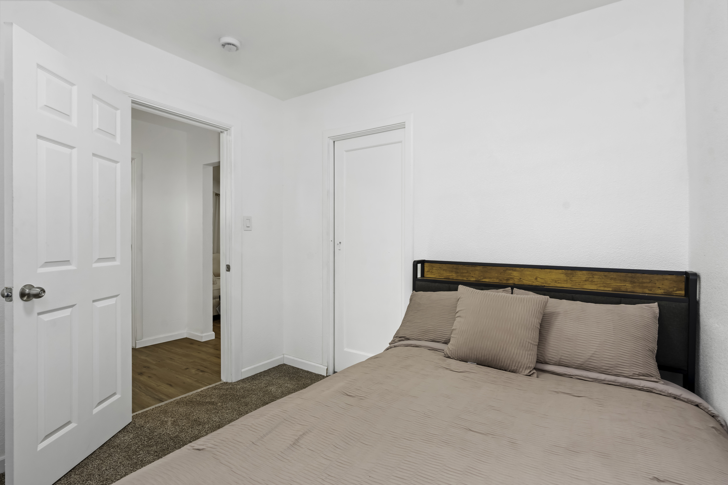 Comfortable Home for Rent in North Bakersfield photo 3